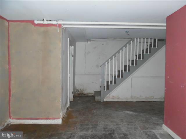 EDMONDSON VIILLAGE - Residential