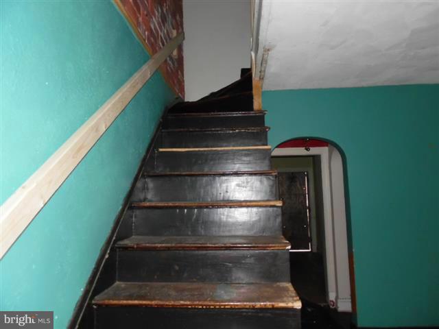 EDMONDSON VIILLAGE - Residential