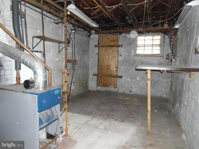 EDMONDSON VIILLAGE - Residential