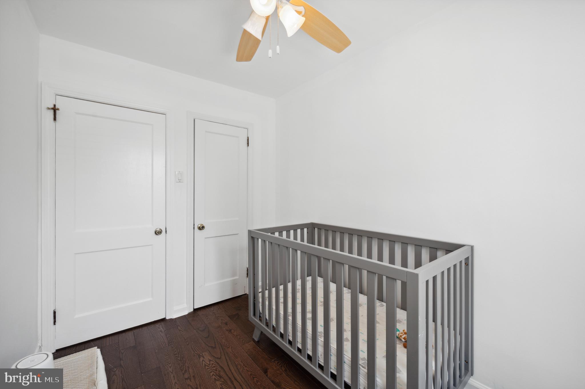 ROXBOROUGH - Residential