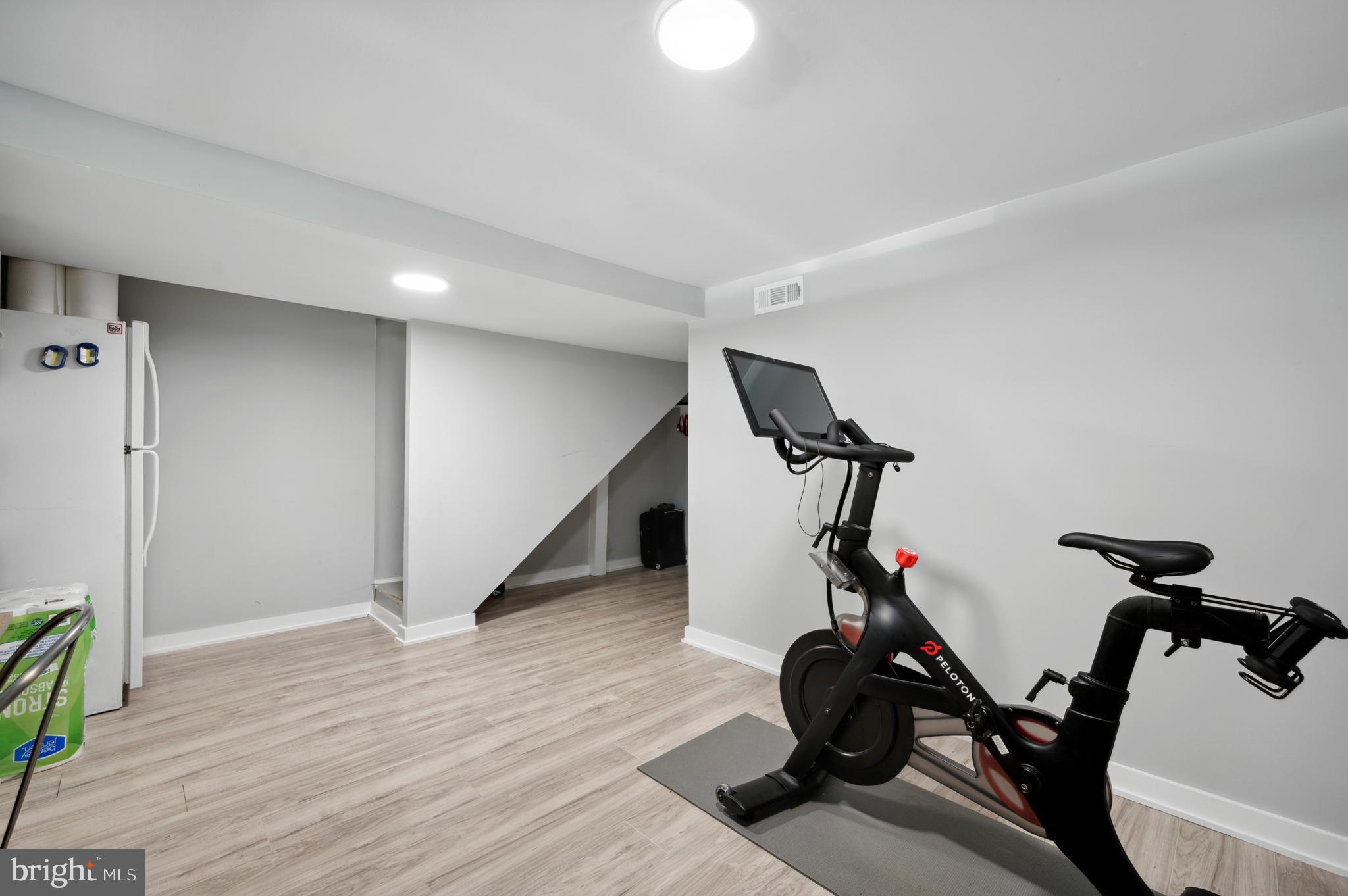 ROXBOROUGH - Residential