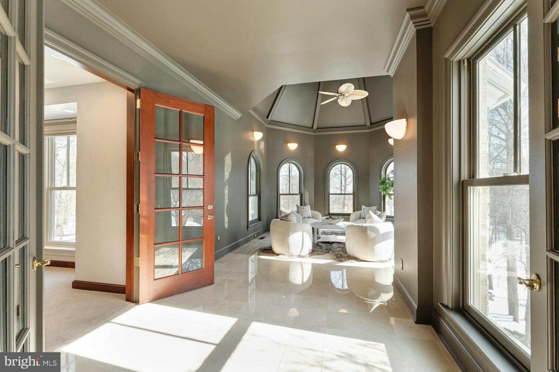 BEACON HILL - Residential