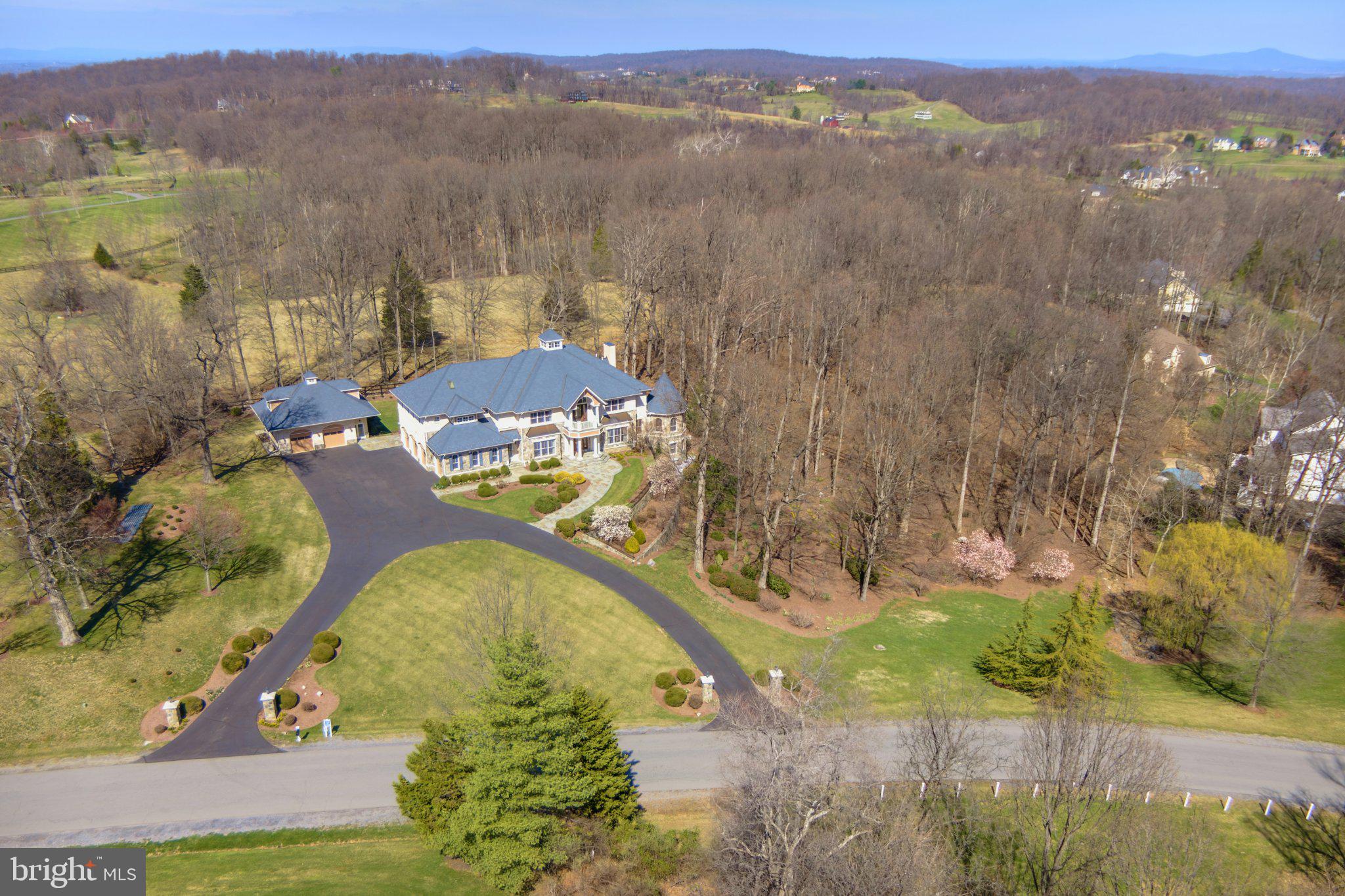 BEACON HILL - Residential