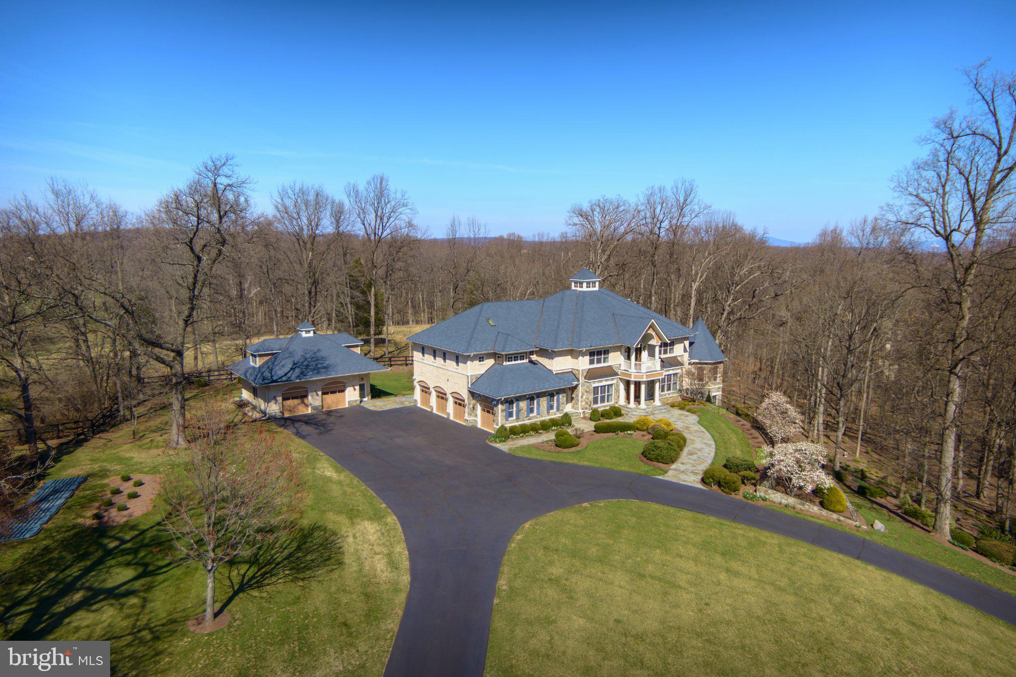 BEACON HILL - Residential