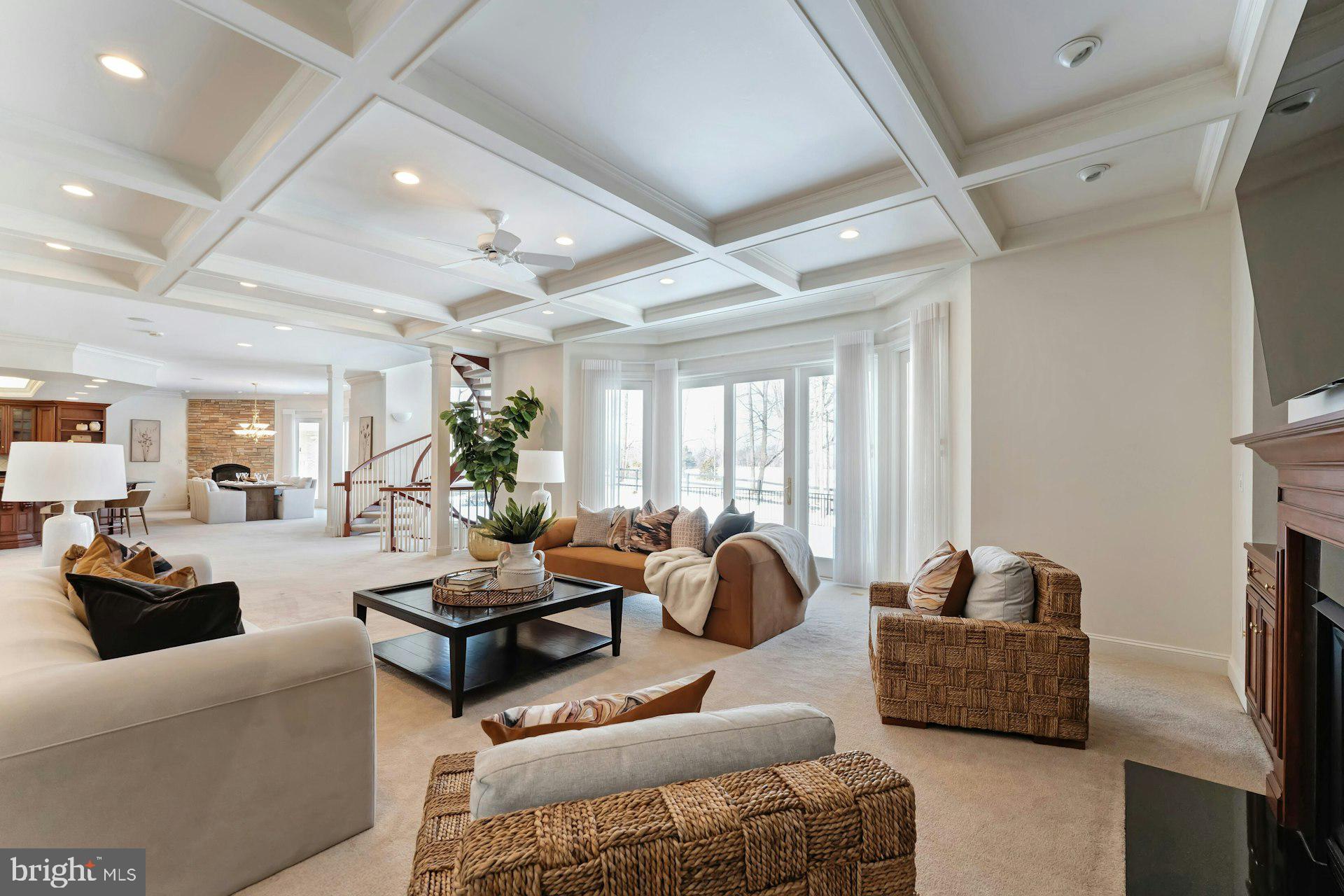 BEACON HILL - Residential