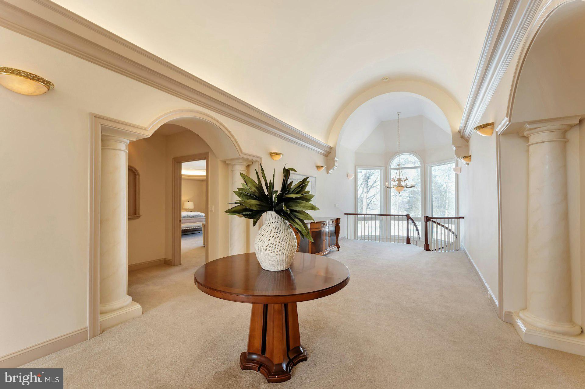 BEACON HILL - Residential