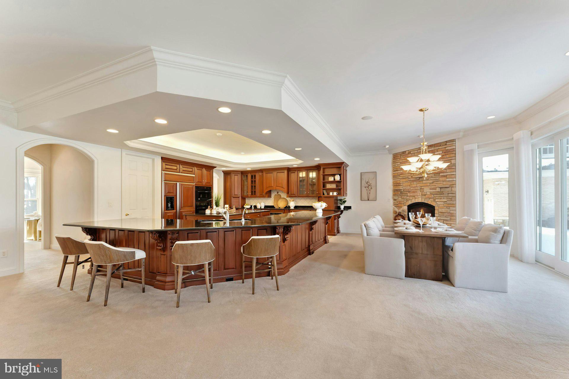 BEACON HILL - Residential