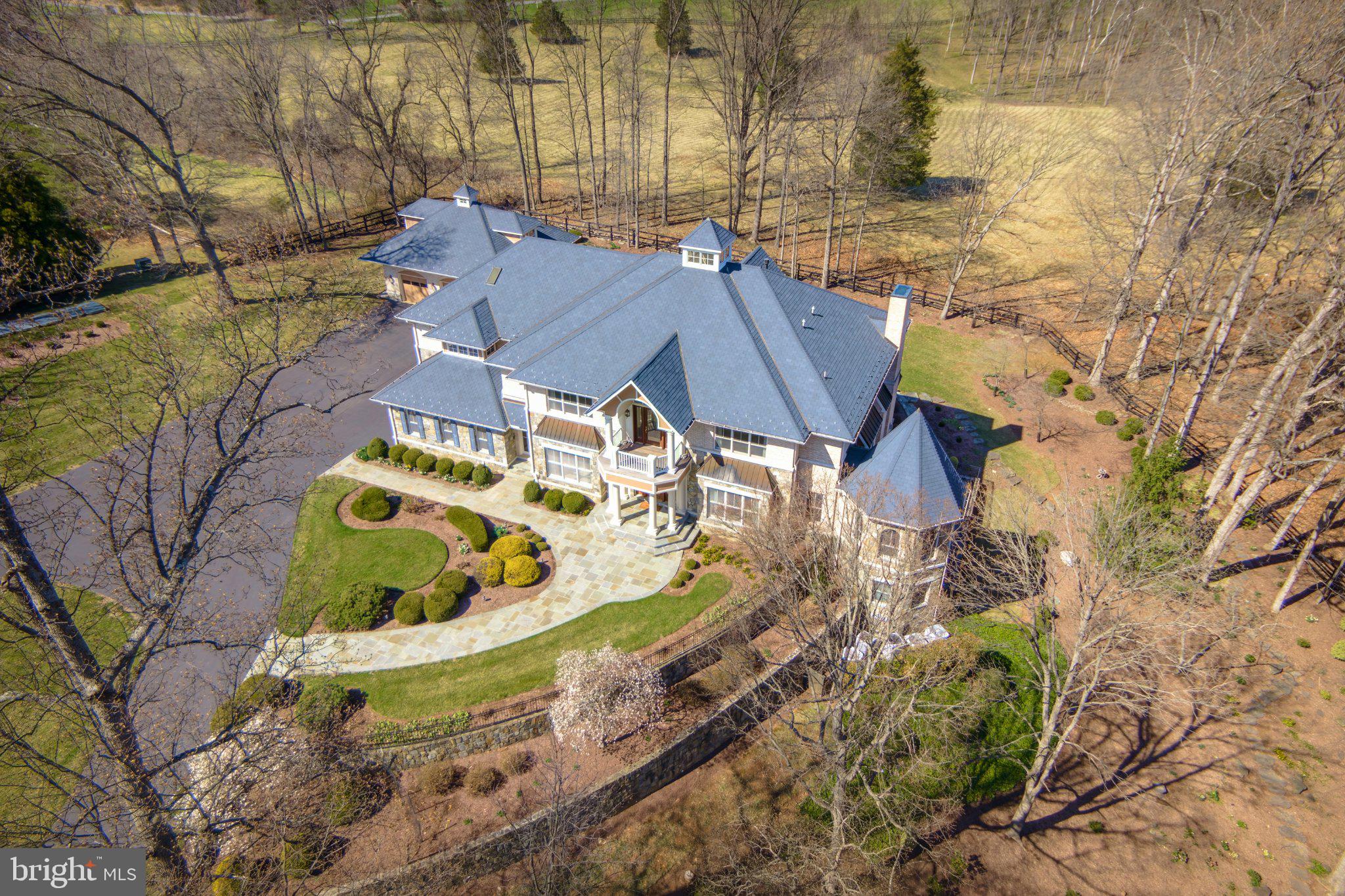 BEACON HILL - Residential