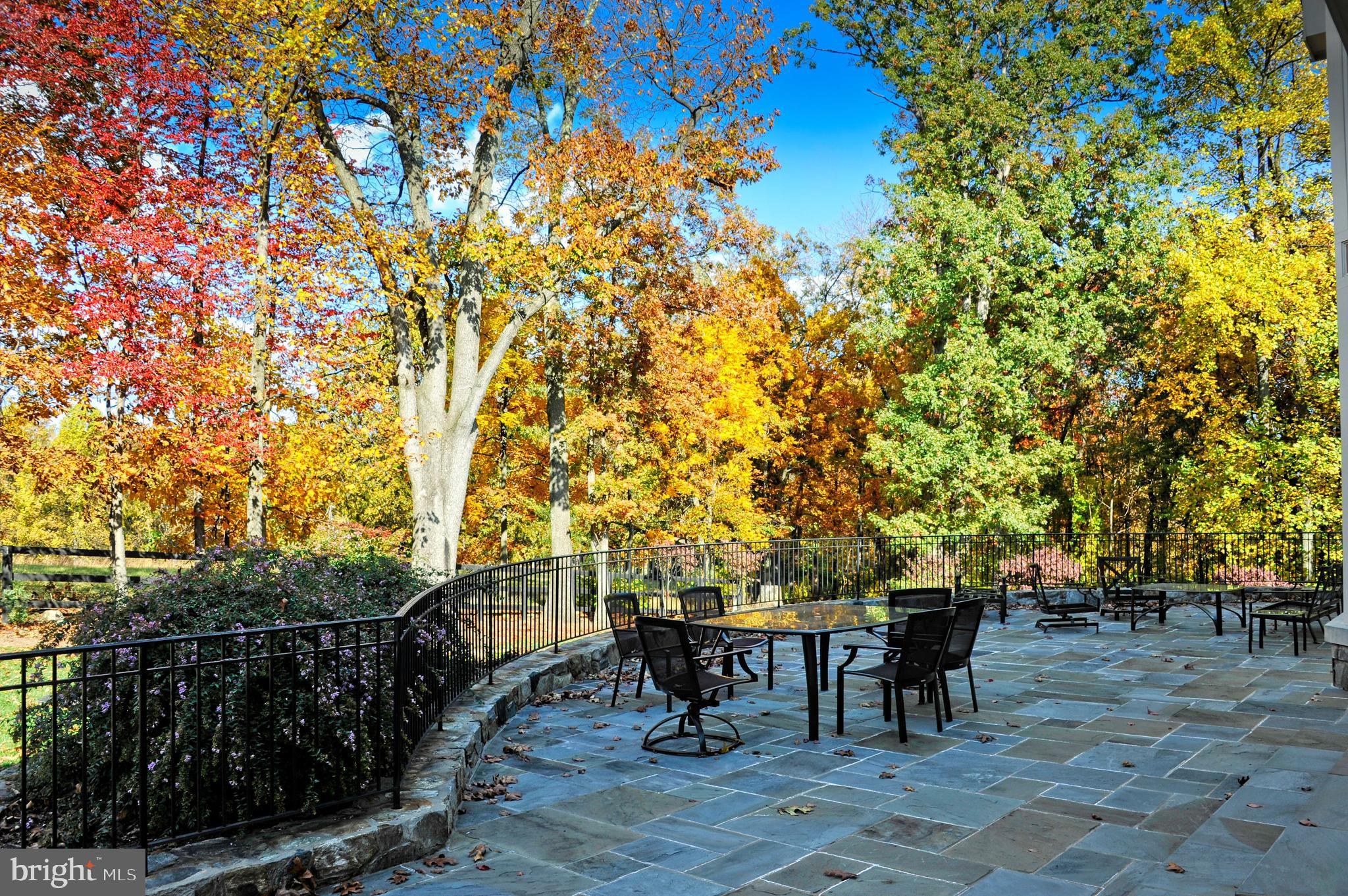 BEACON HILL - Residential