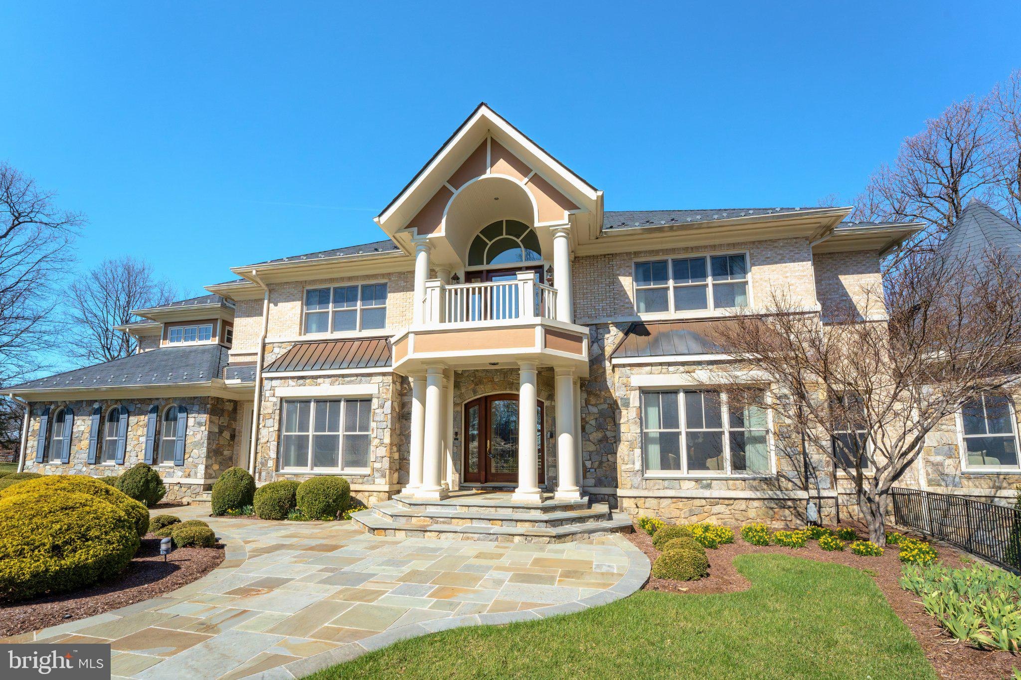 BEACON HILL - Residential