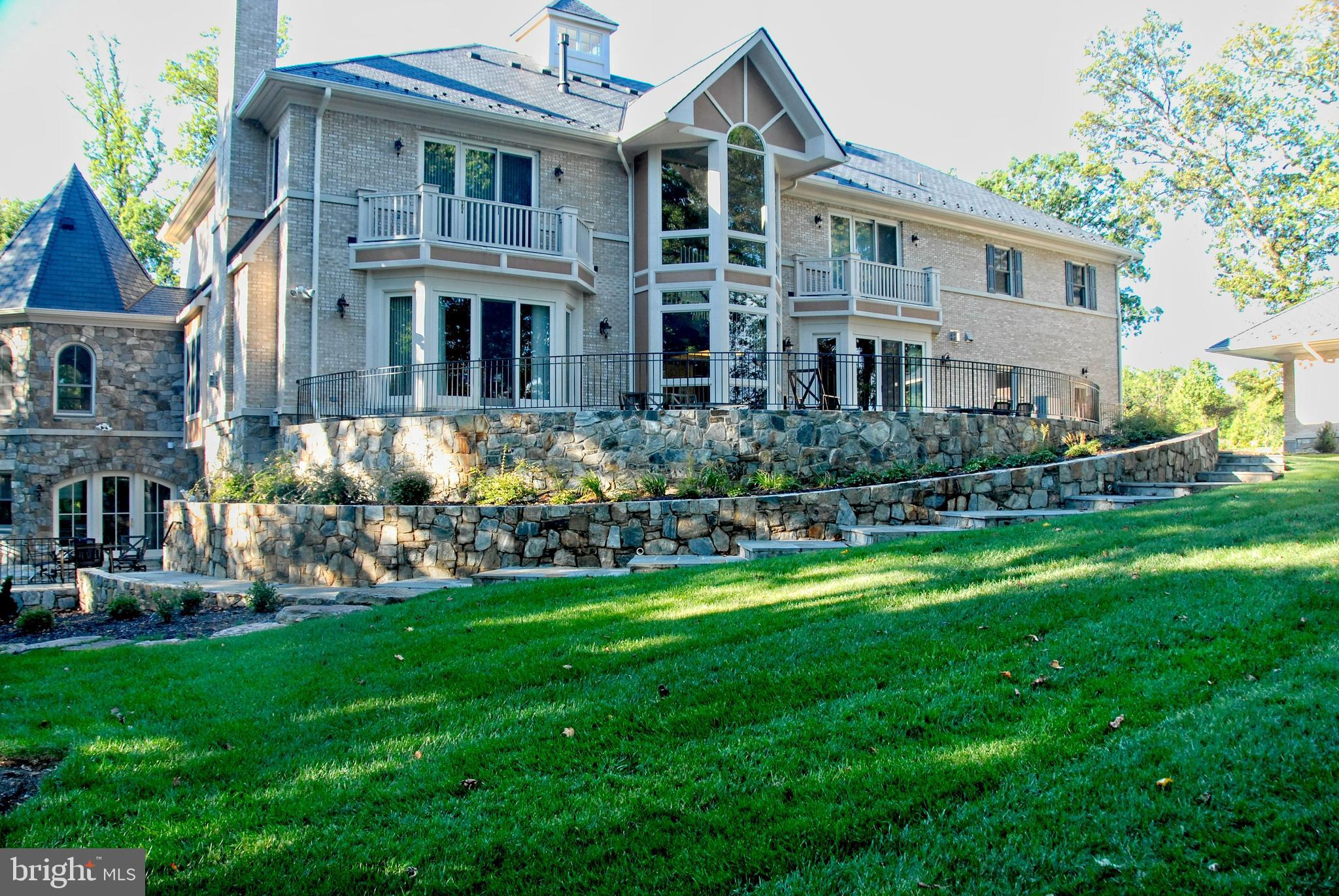 40436 BEACON HILL DRIVE