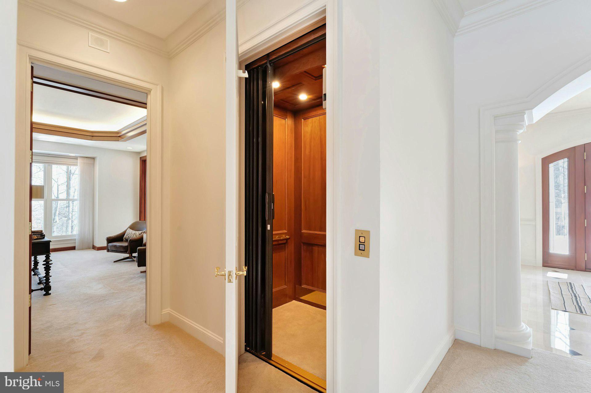 BEACON HILL - Residential