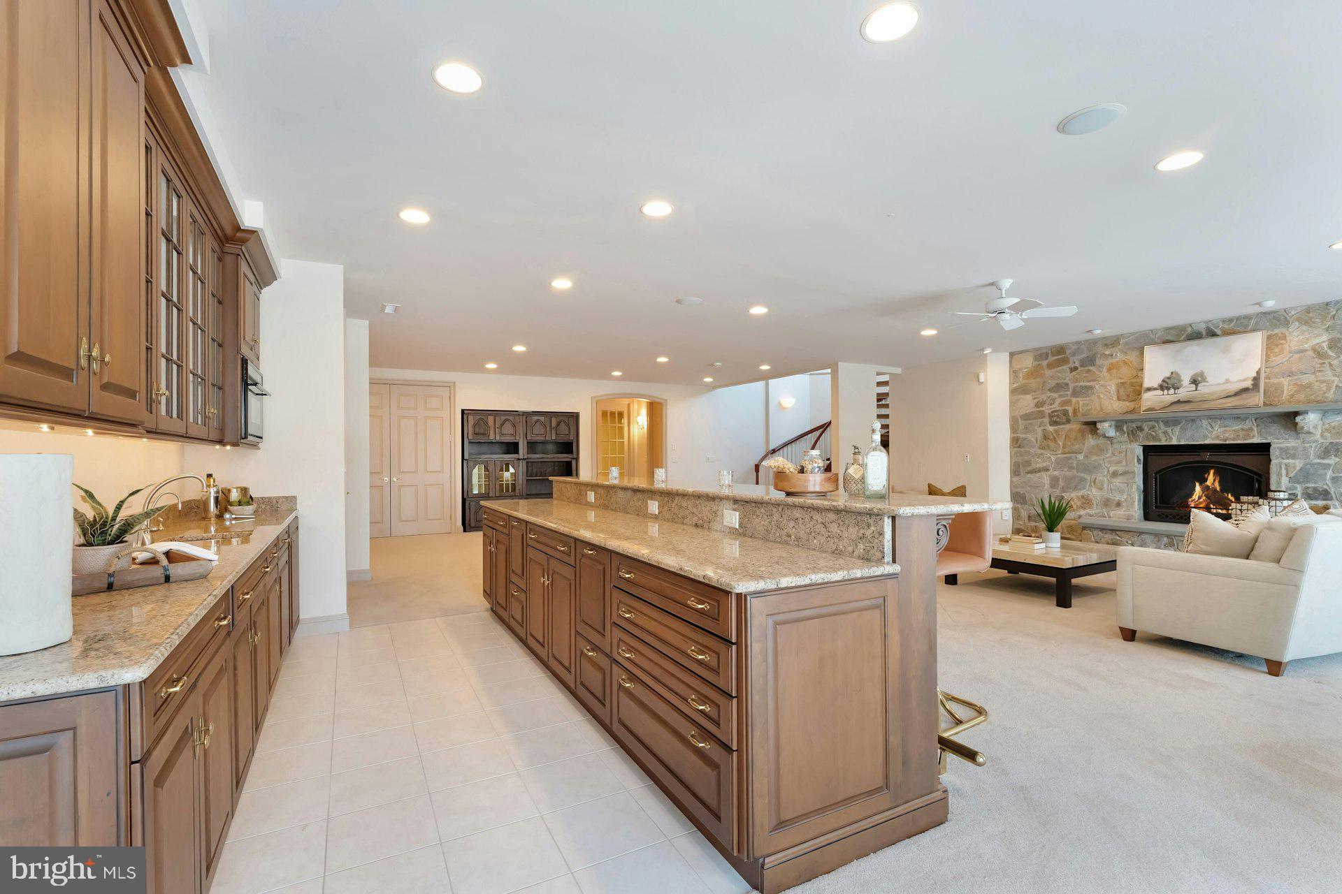 BEACON HILL - Residential