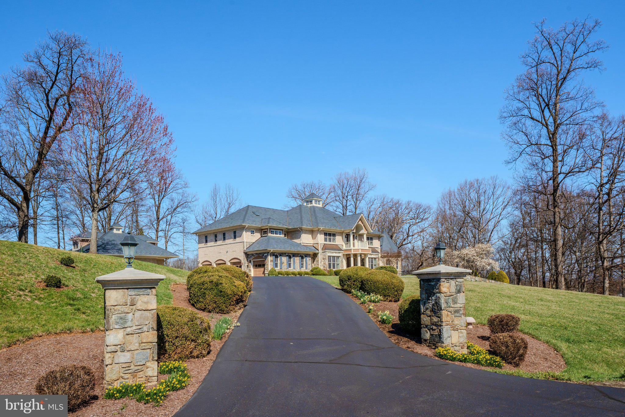 BEACON HILL - Residential