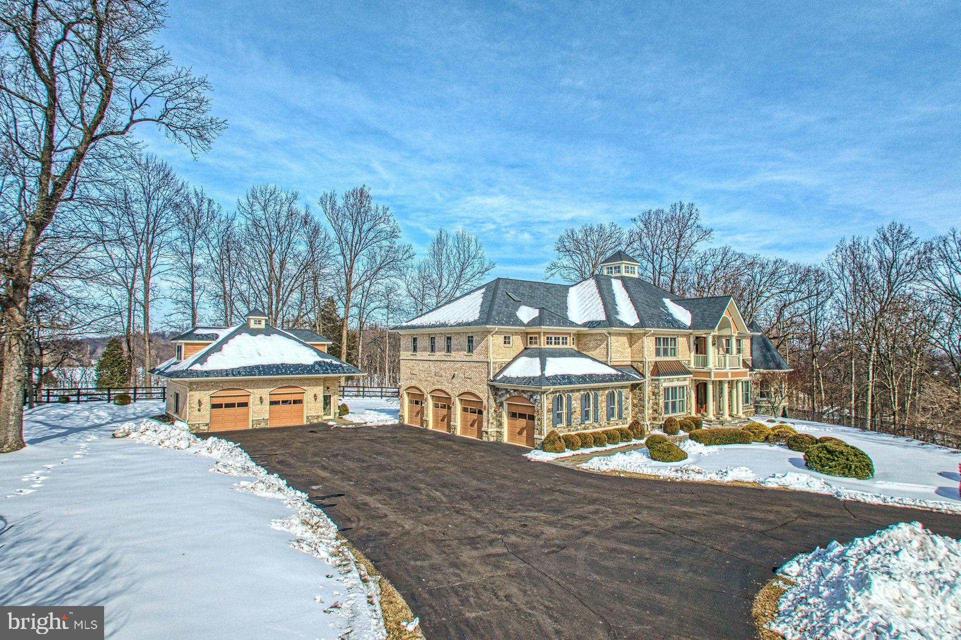 BEACON HILL - Residential