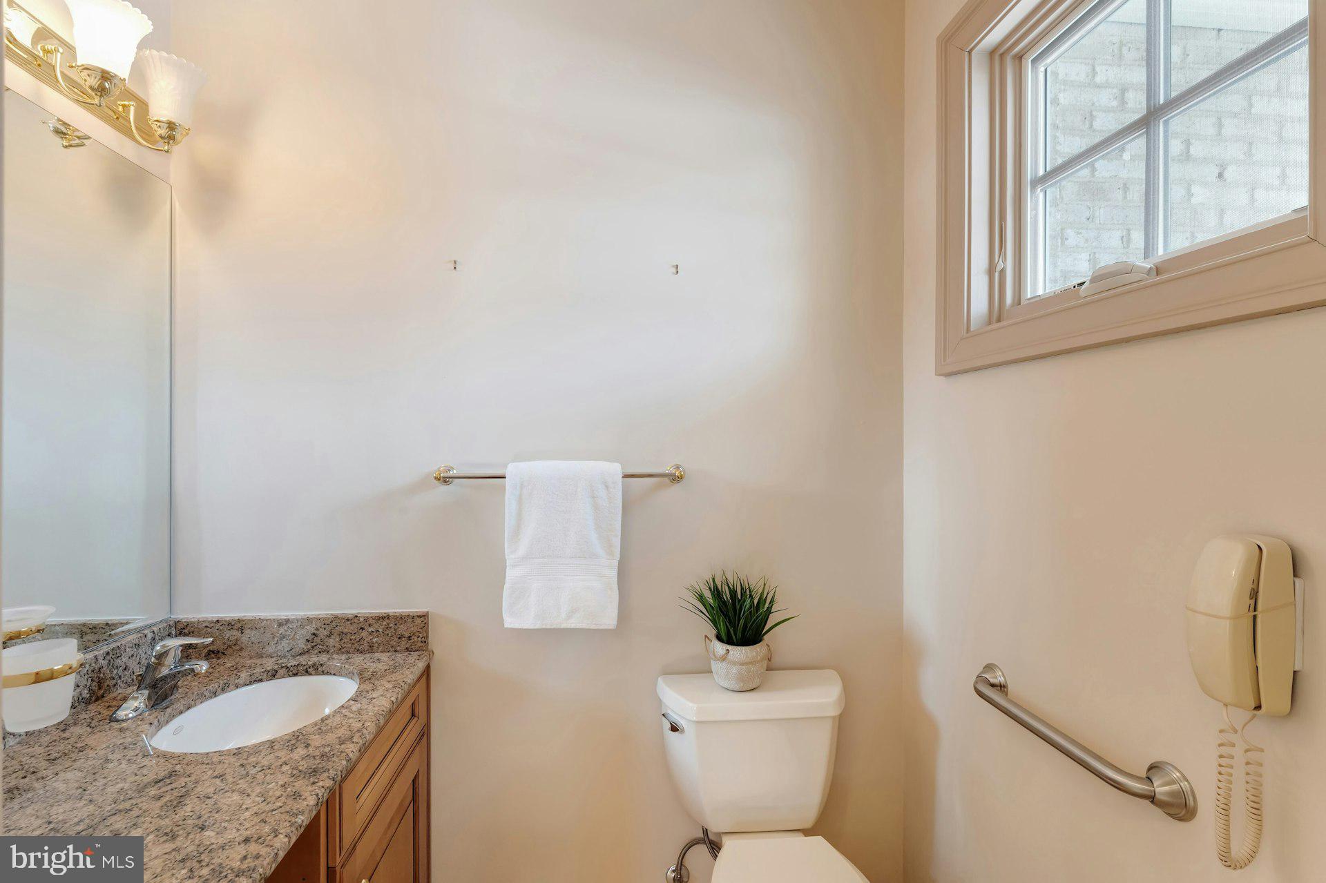 BEACON HILL - Residential