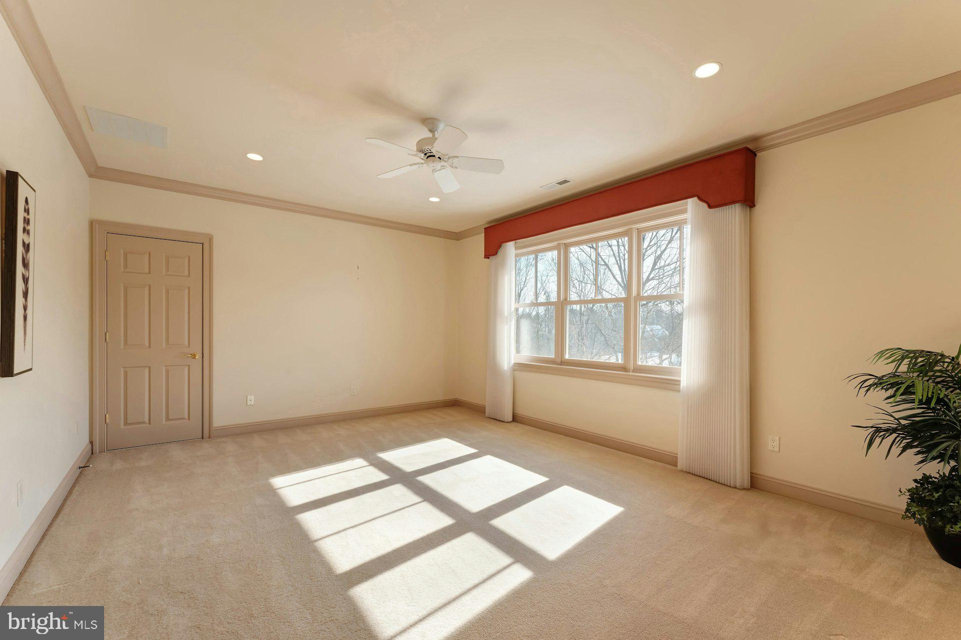 BEACON HILL - Residential