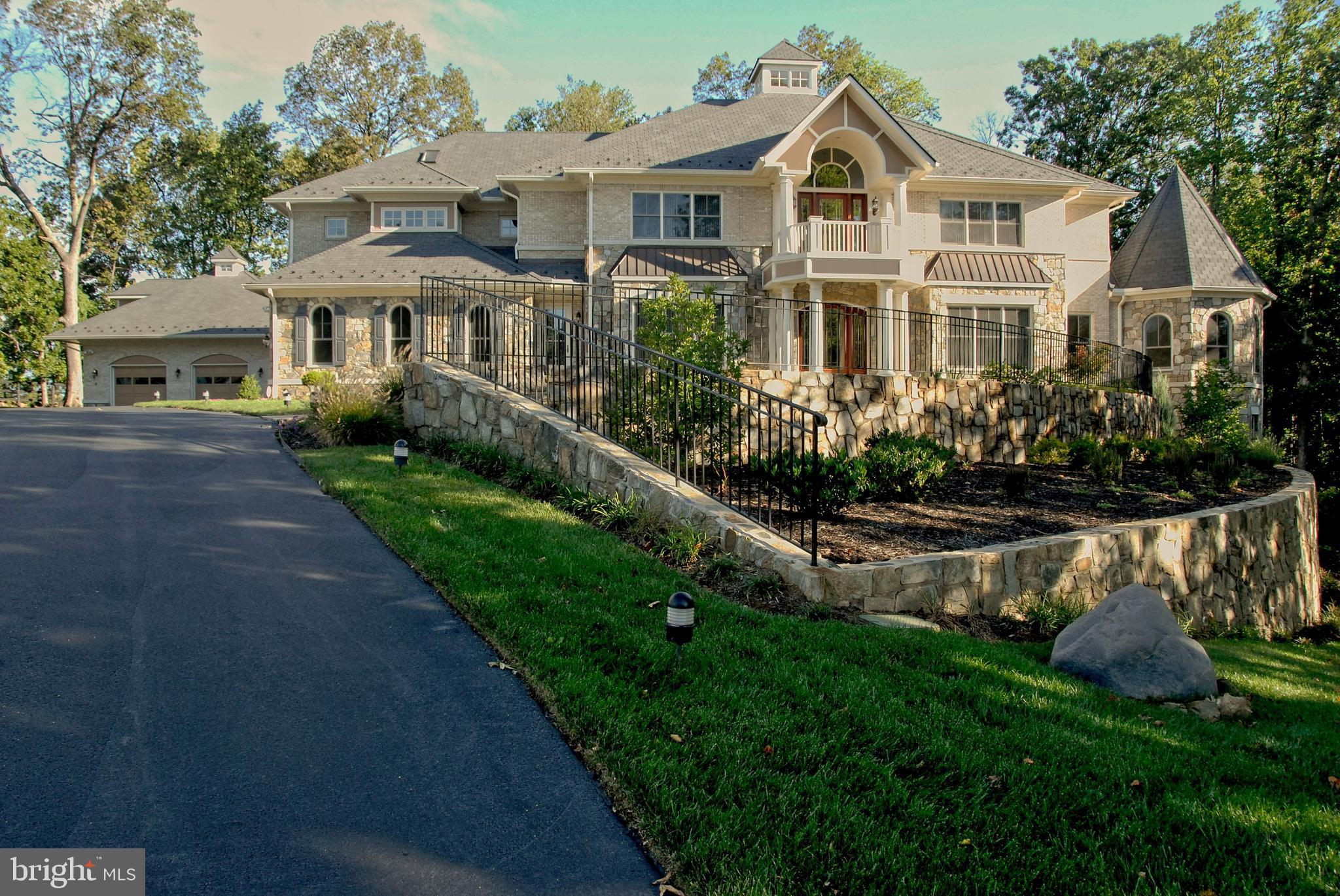 BEACON HILL - Residential