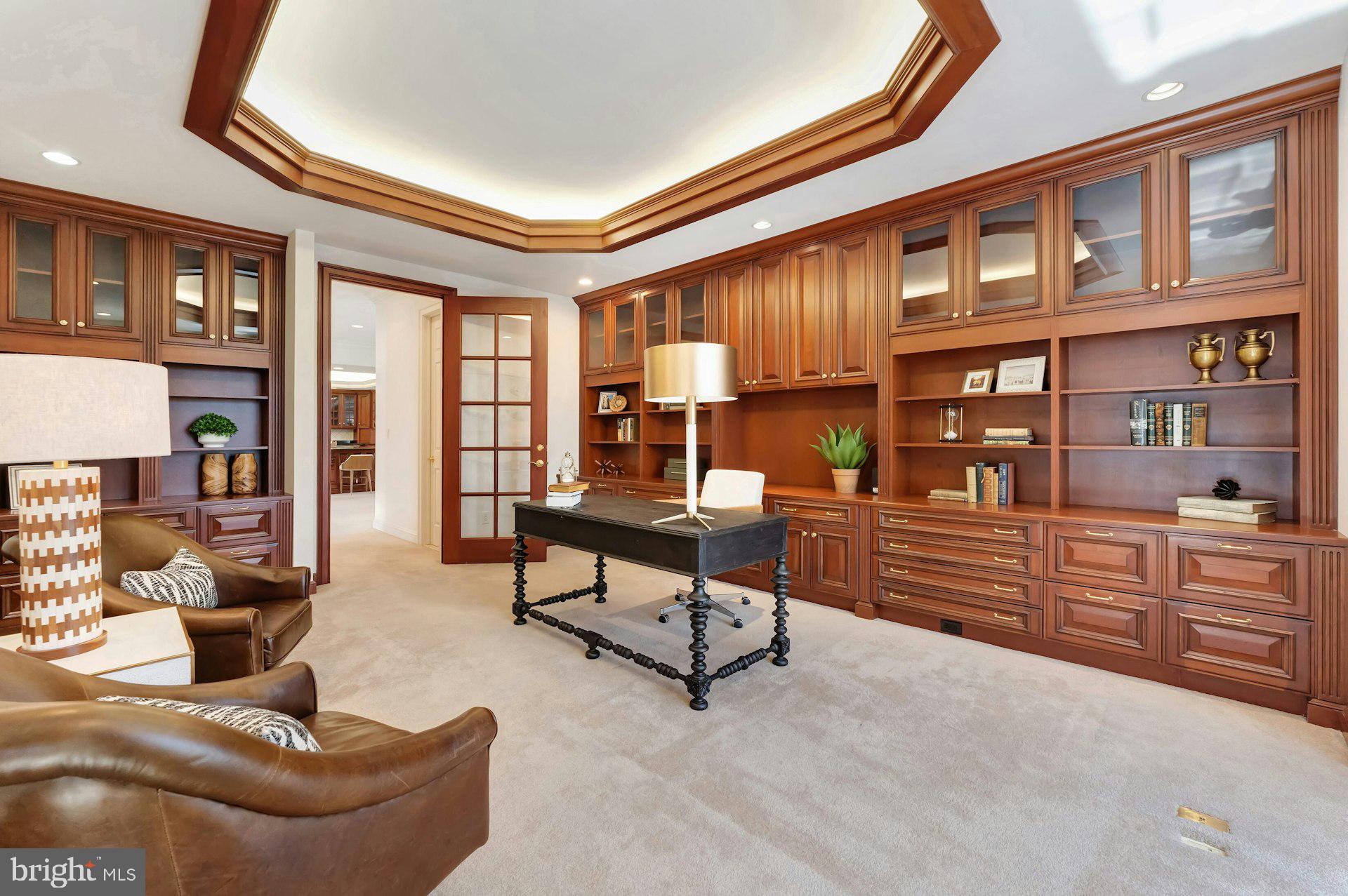 BEACON HILL - Residential