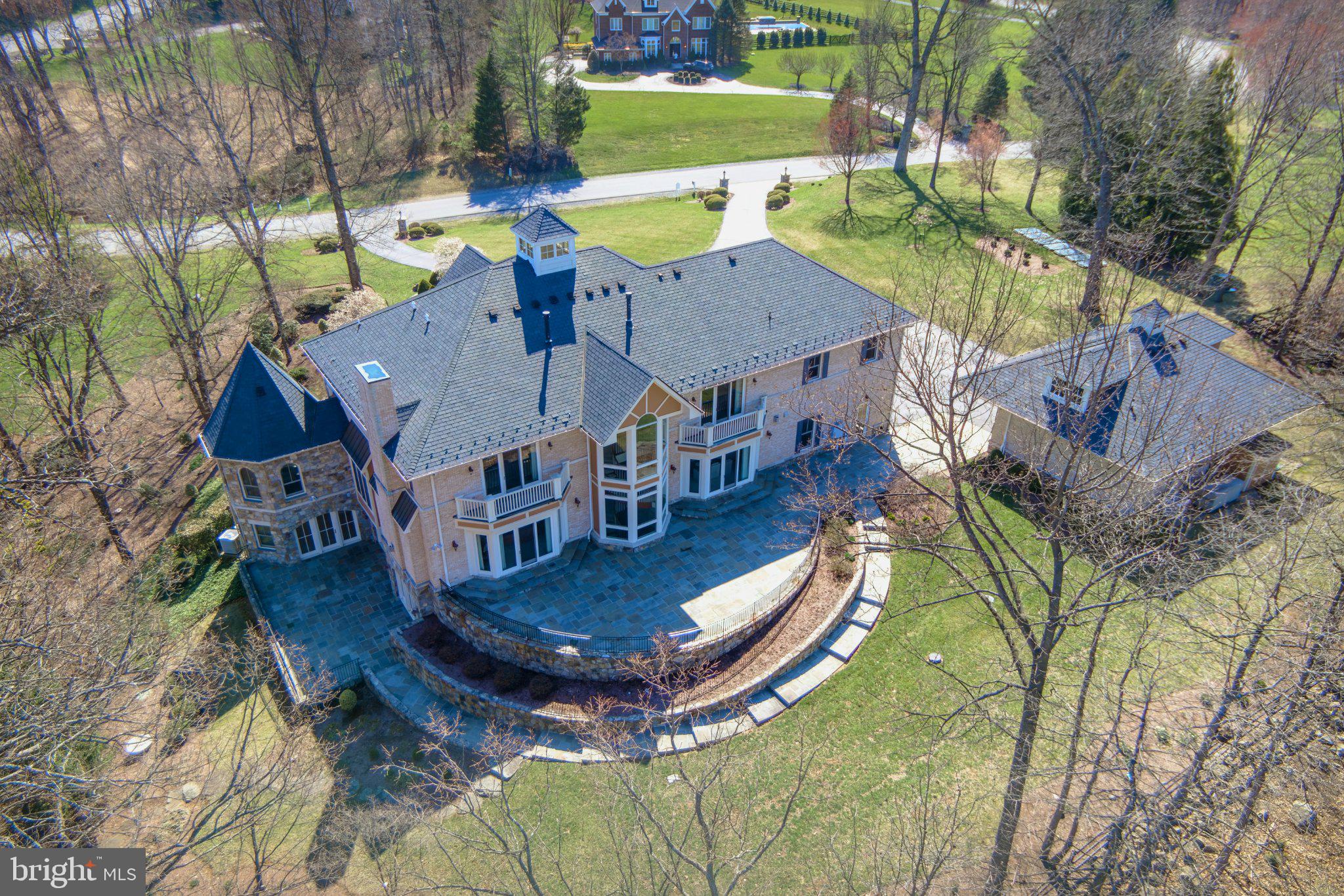 BEACON HILL - Residential