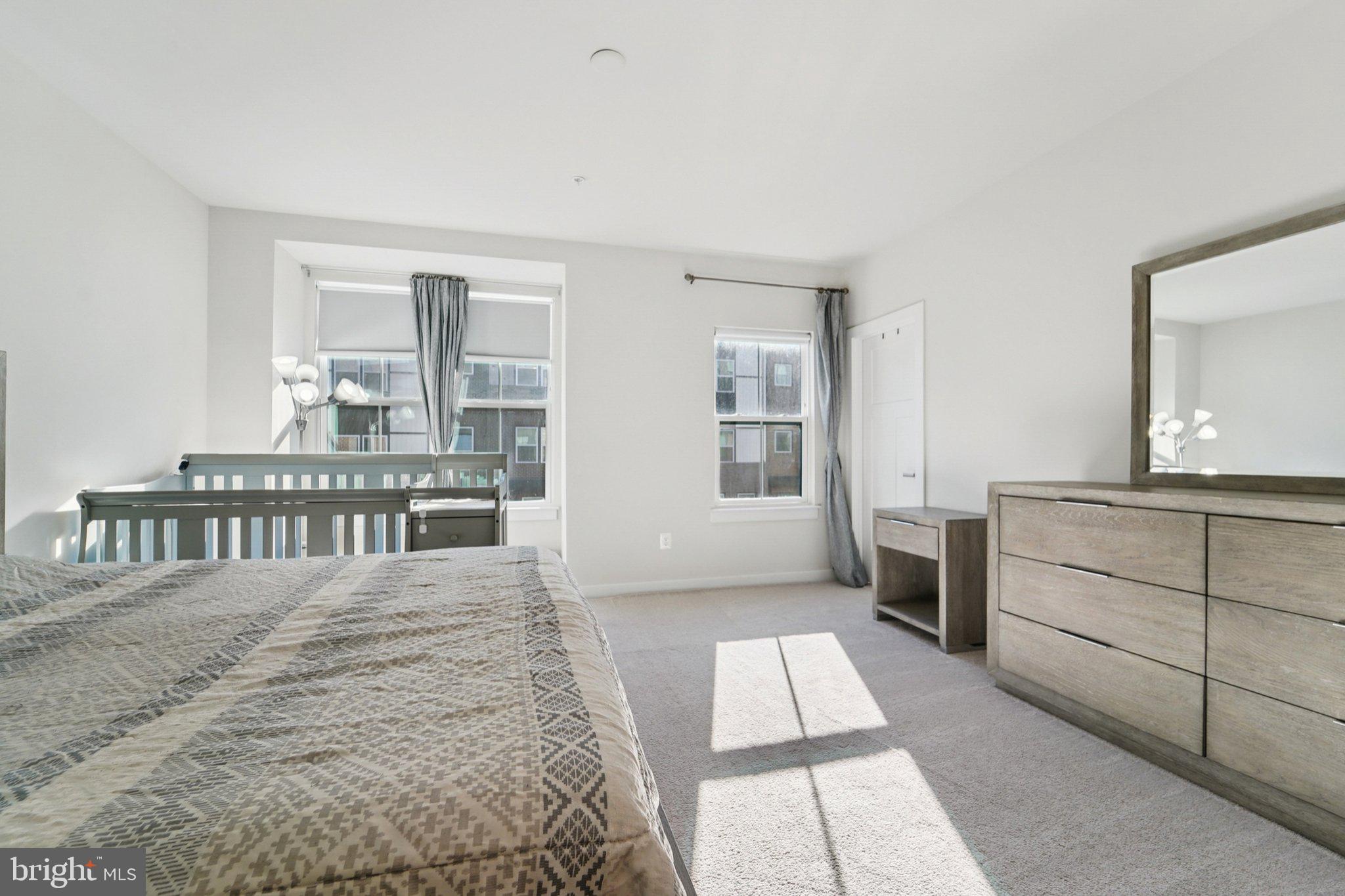 PADDOCK POINTE - Residential