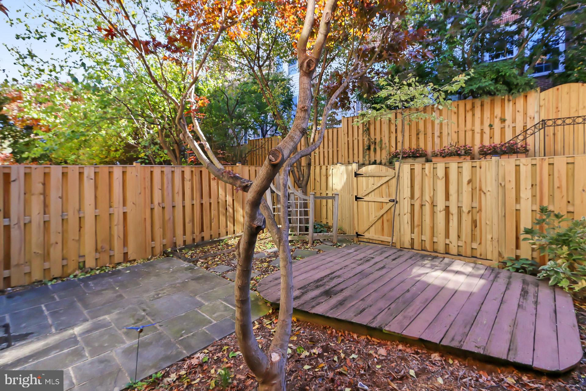 HIGHGATE - Residential