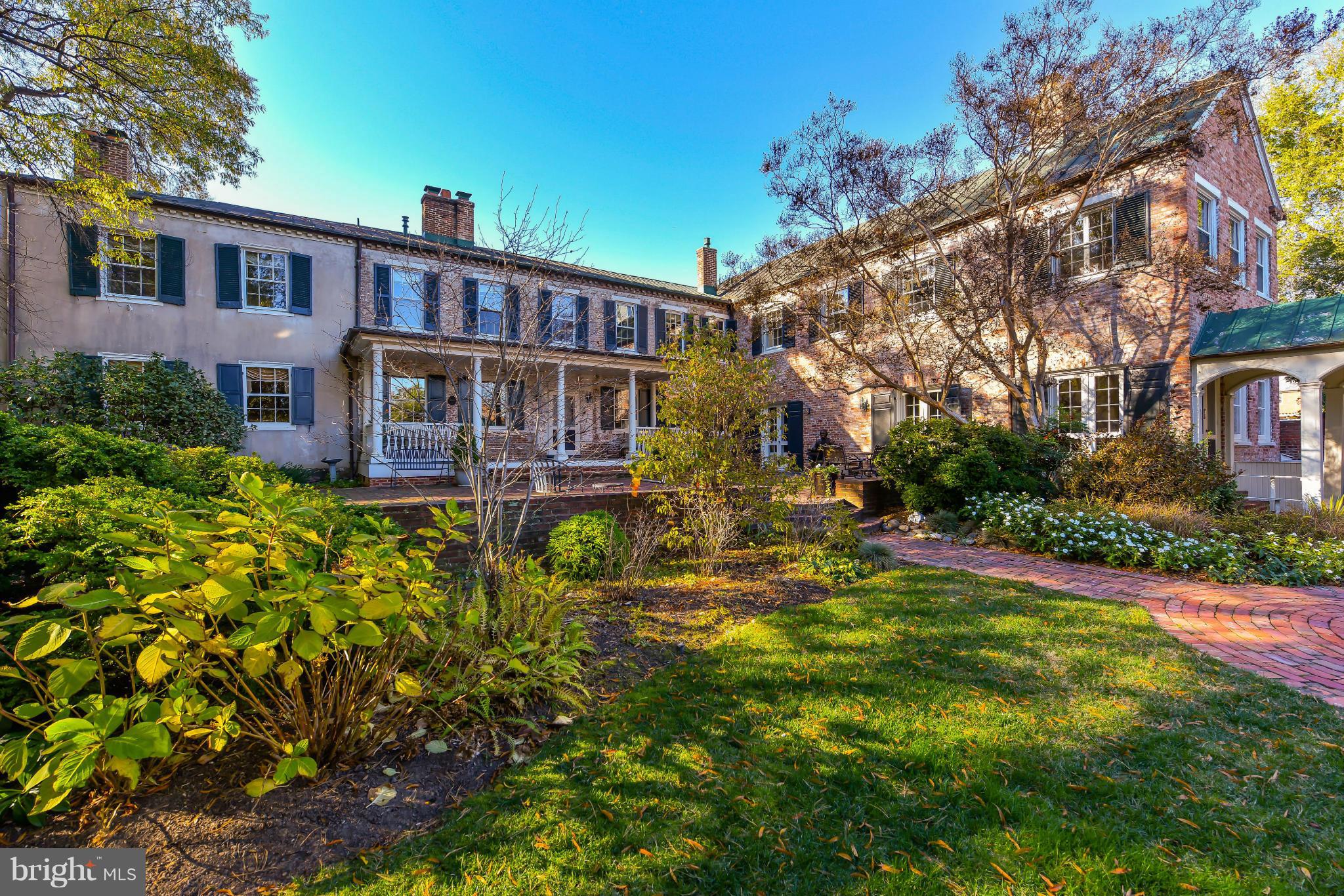 OLD TOWN - Residential