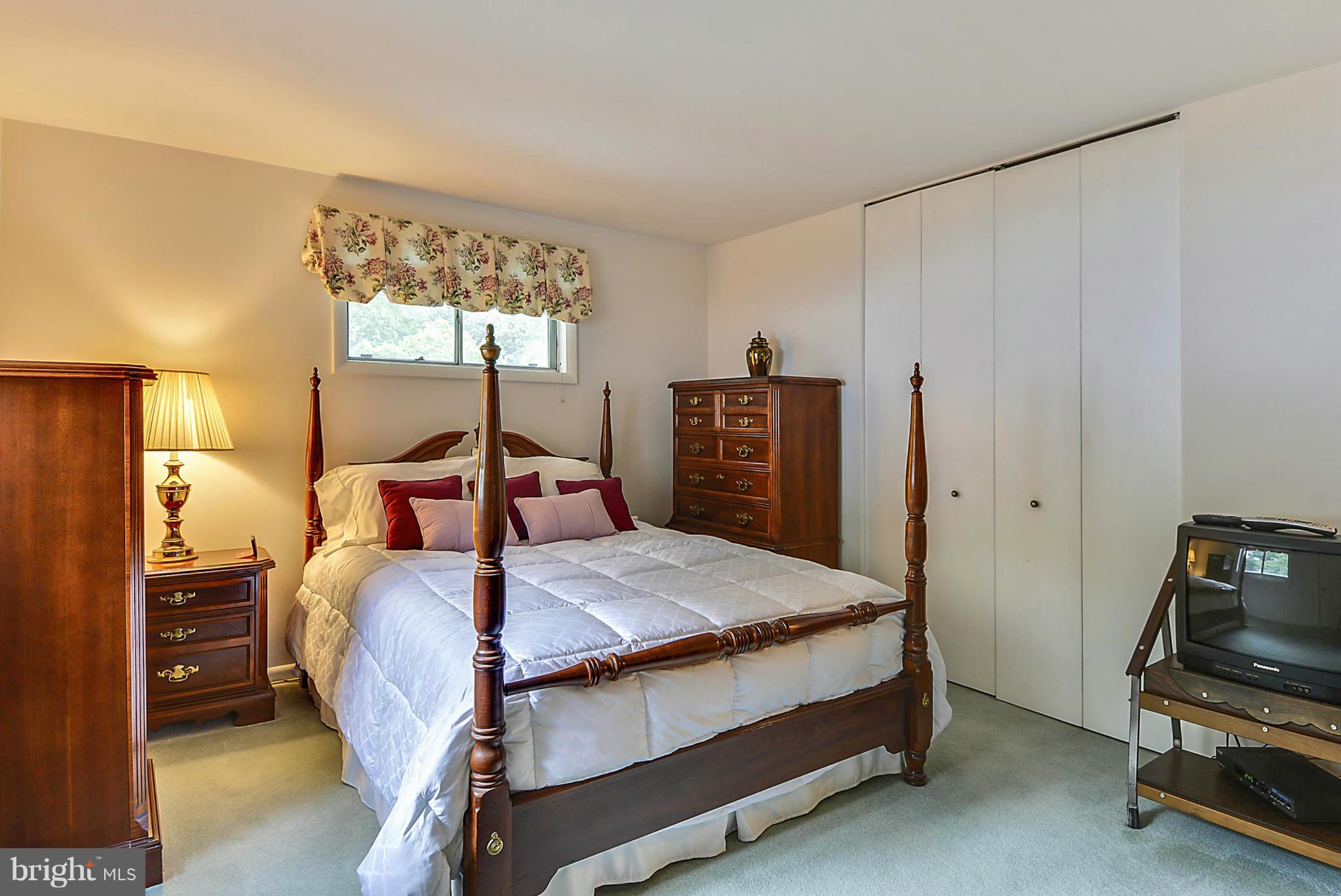 RAVENSWORTH PARK - Residential