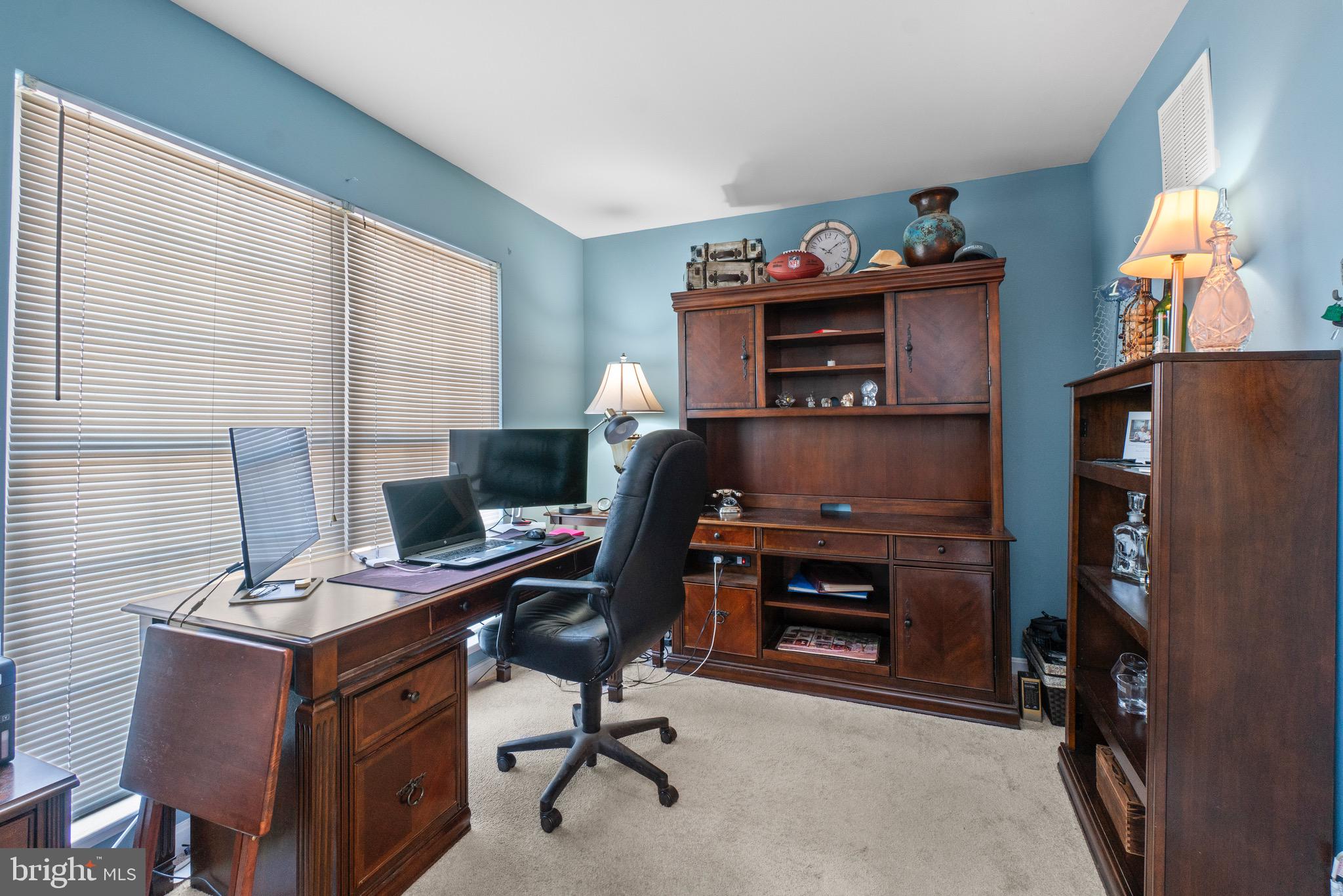 SHARONS RIDGE - Residential