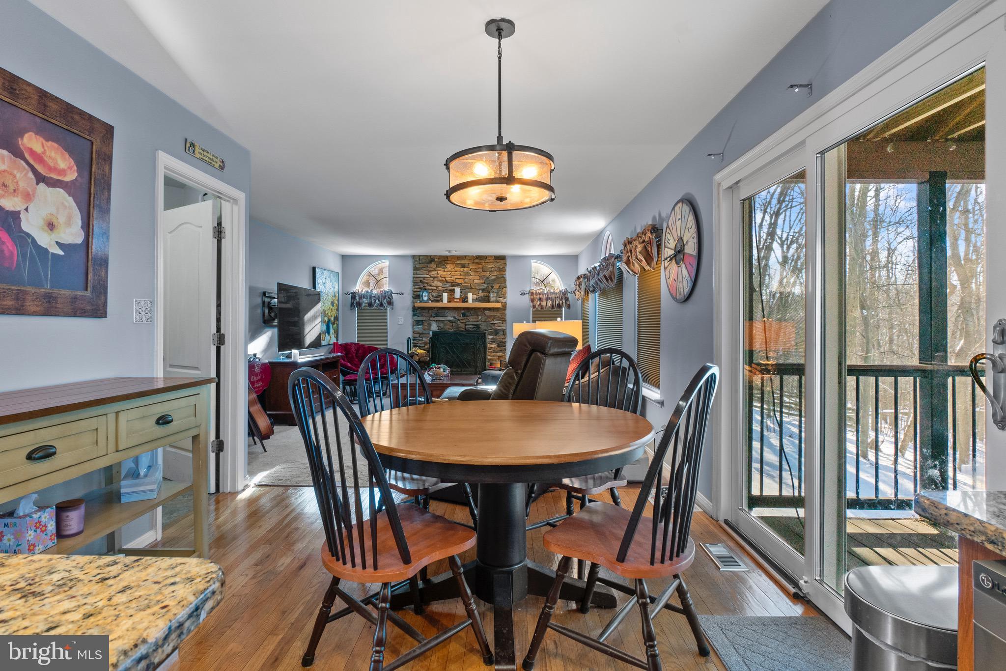 SHARONS RIDGE - Residential