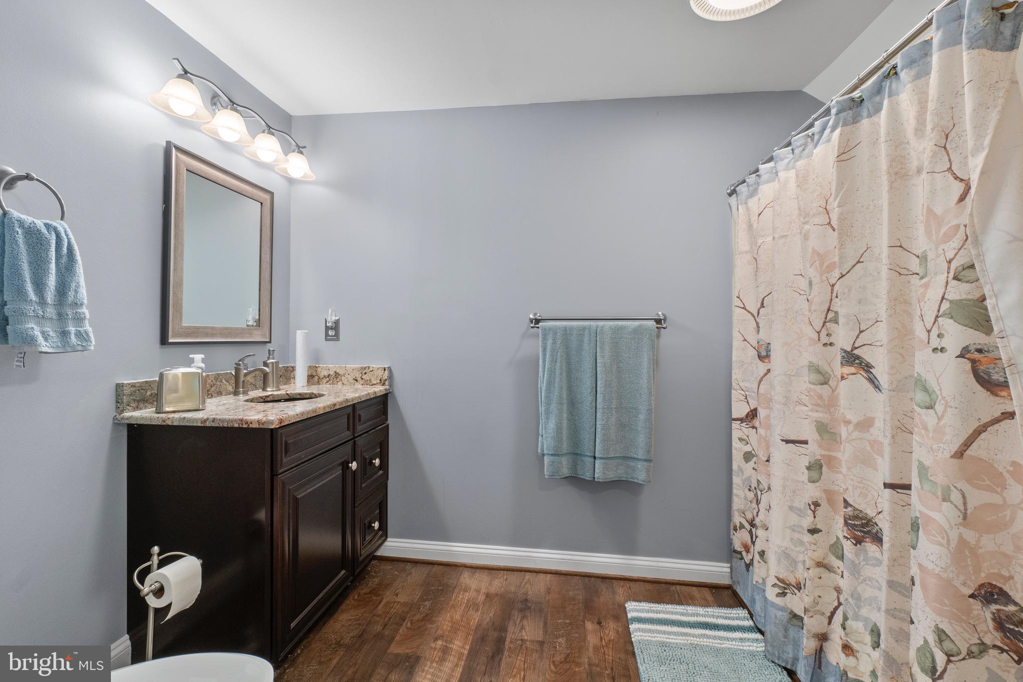 SHARONS RIDGE - Residential