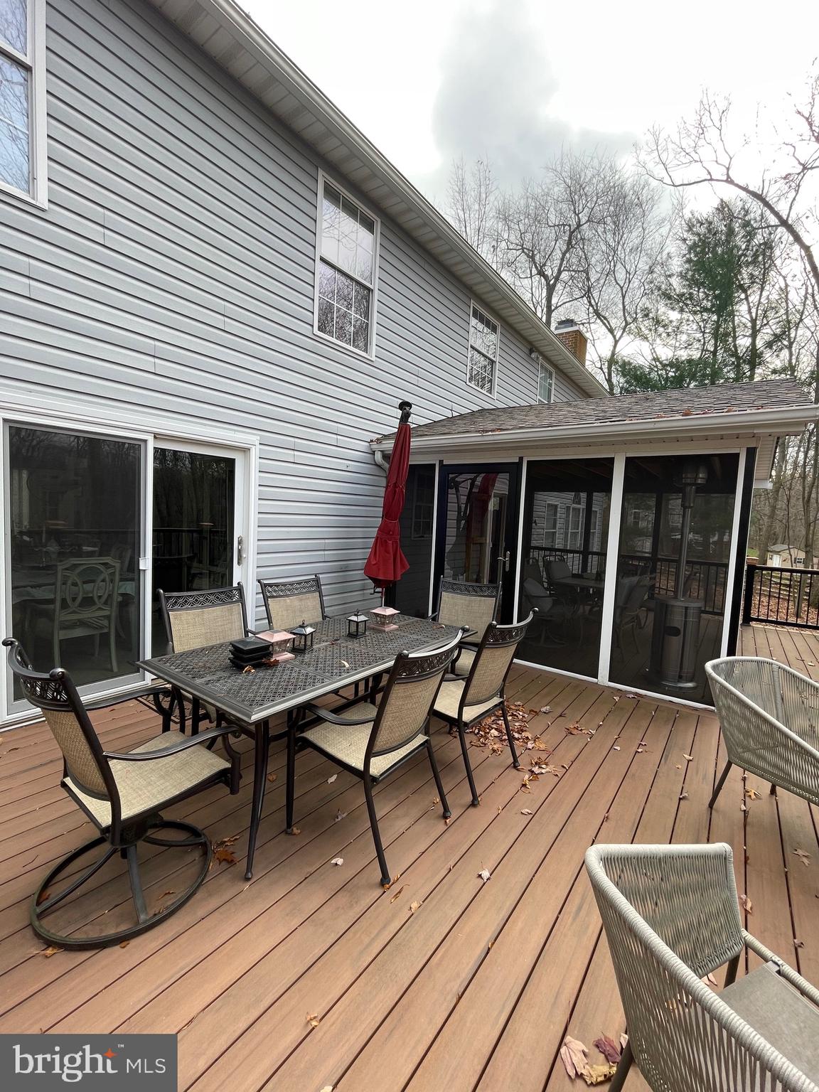 SHARONS RIDGE - Residential