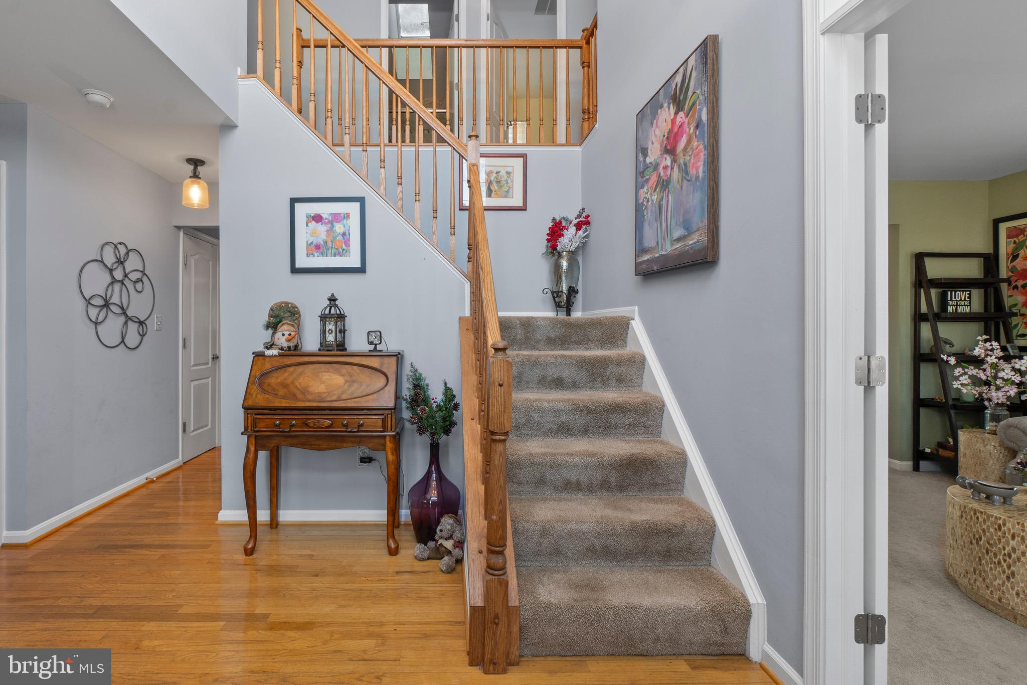 SHARONS RIDGE - Residential