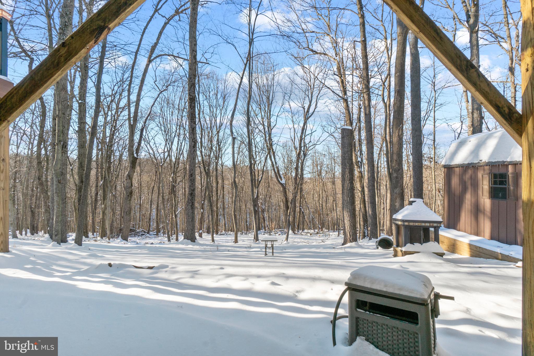 SHARONS RIDGE - Residential