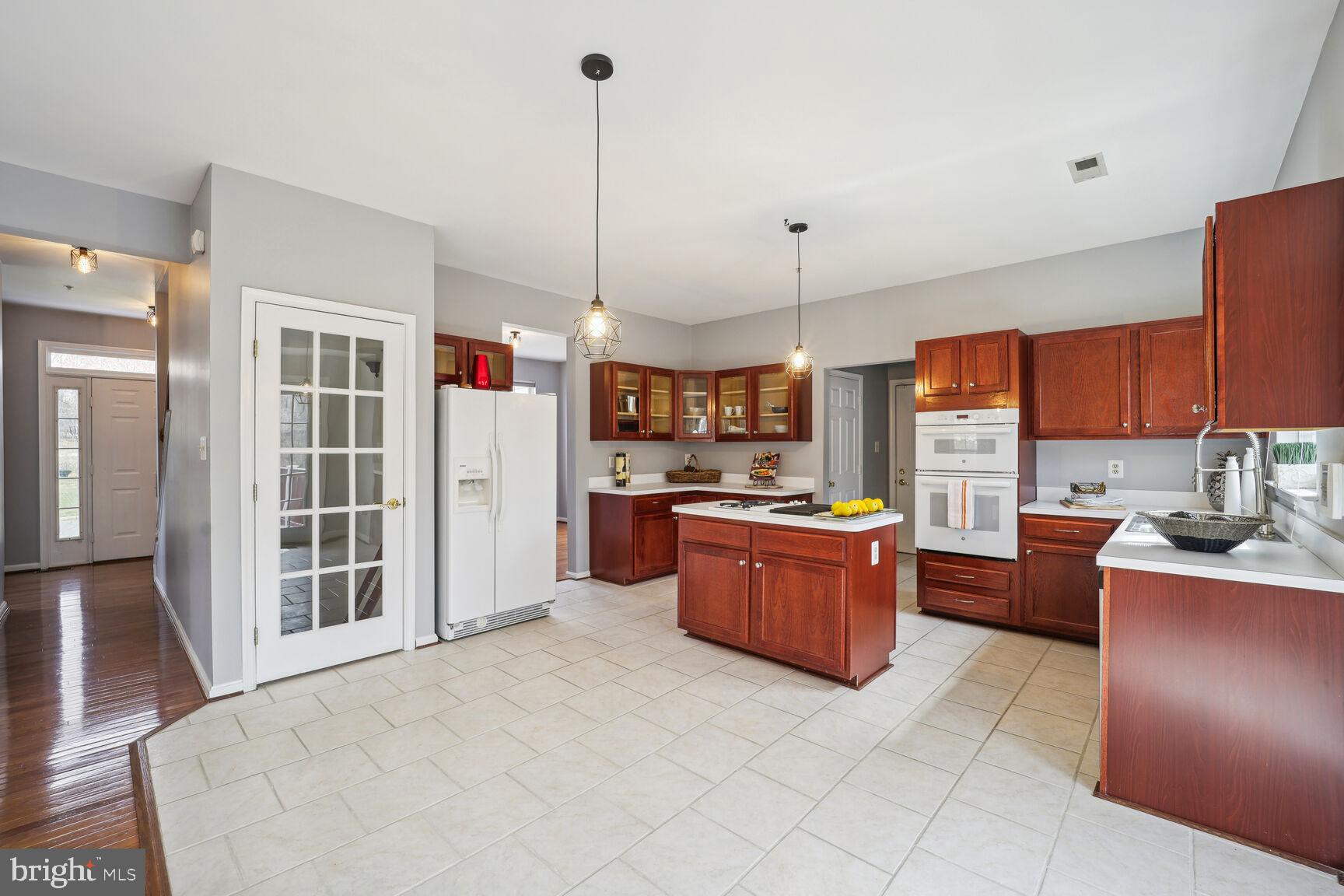 CROTONA PARK - Residential