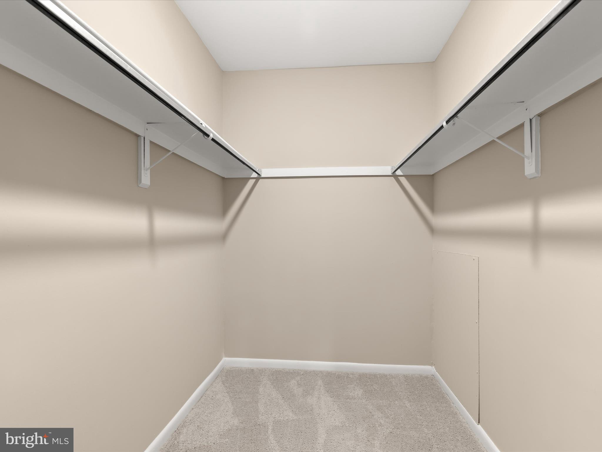 BROOKMILL - Residential