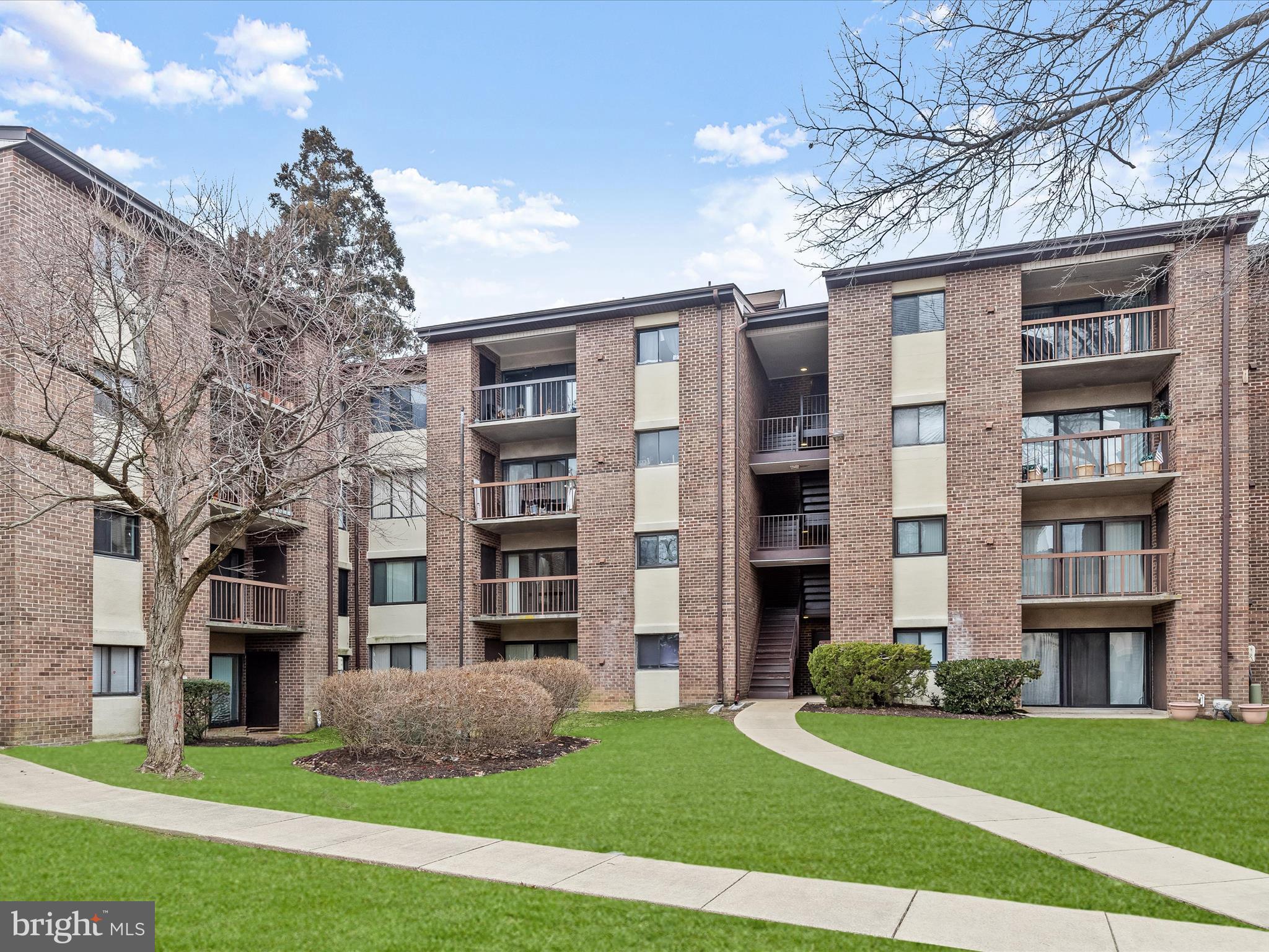 BROOKMILL - Residential