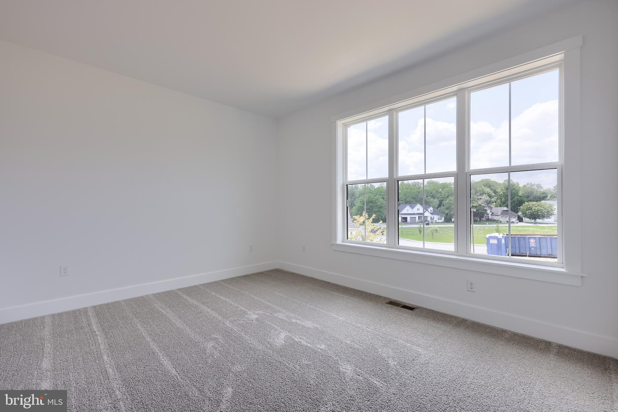 CROSSGATES - Residential