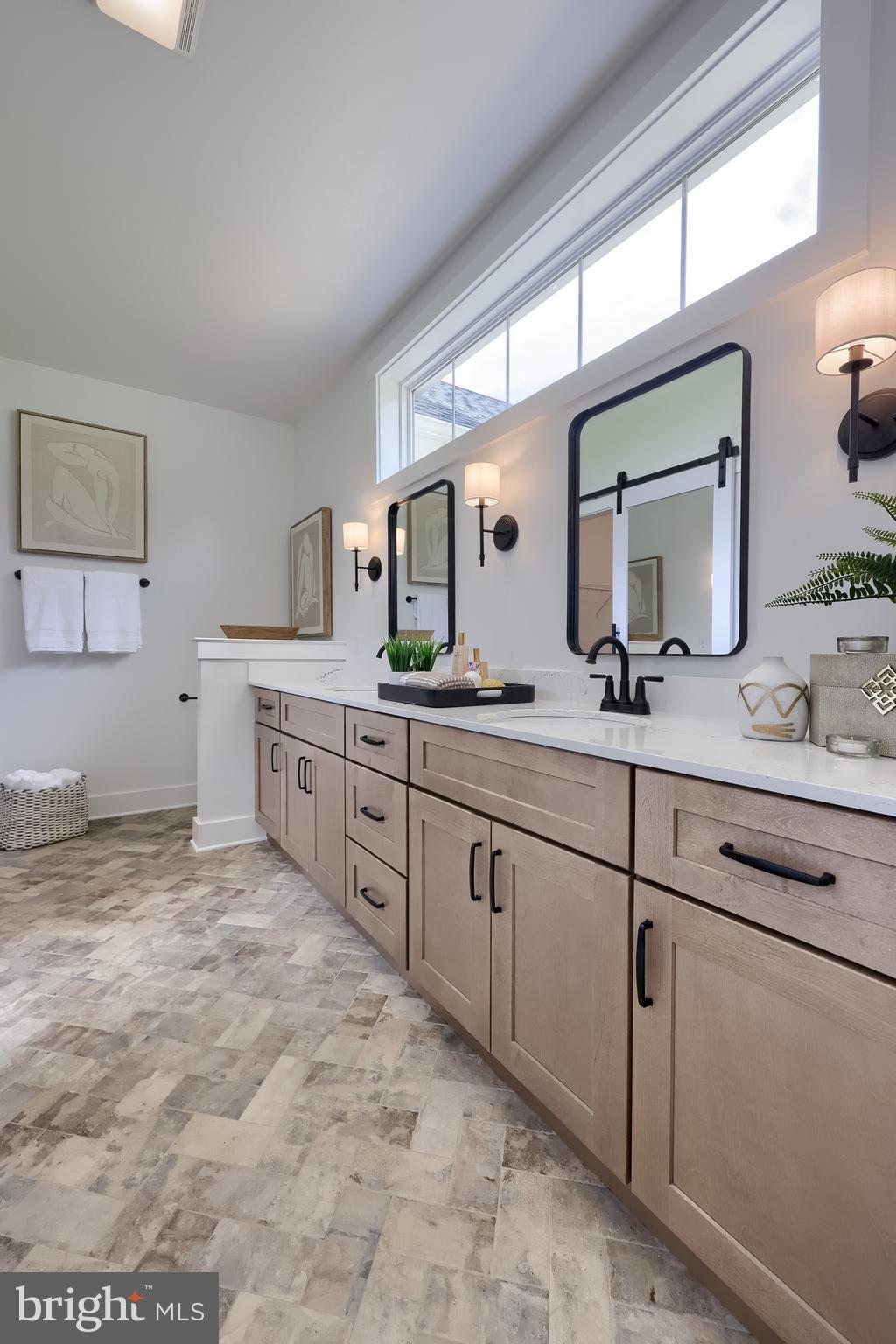 CROSSGATES - Residential