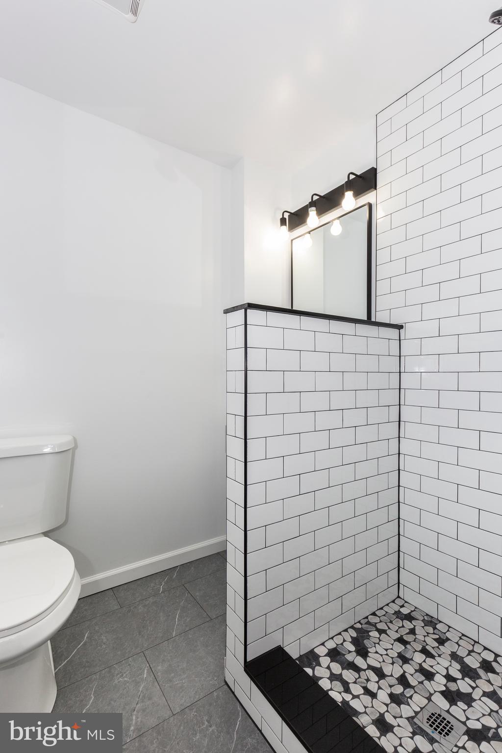 SARAHS CHOICE - Residential