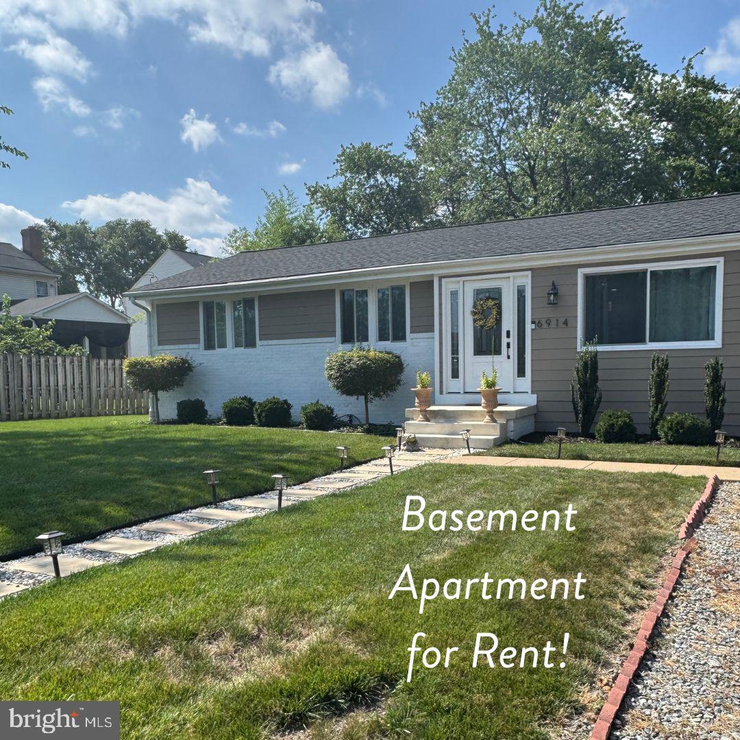 Great location with utilities included! This updated basement unit has 2 bedrooms and 1 bathroom, with an additional den space. Private entrance with parking and access to the spacious yard! The full kitchen features stainless steel appliances including a full size washer and dryer.
Good credit and references required.