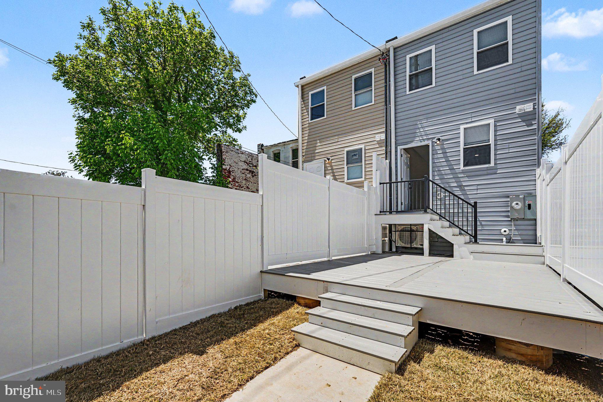 HARWOOD - Residential