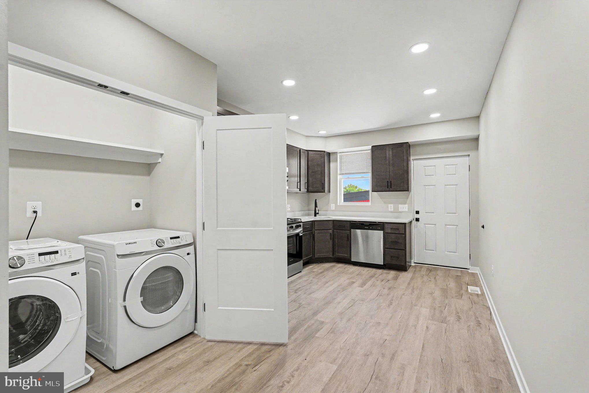 HARWOOD - Residential