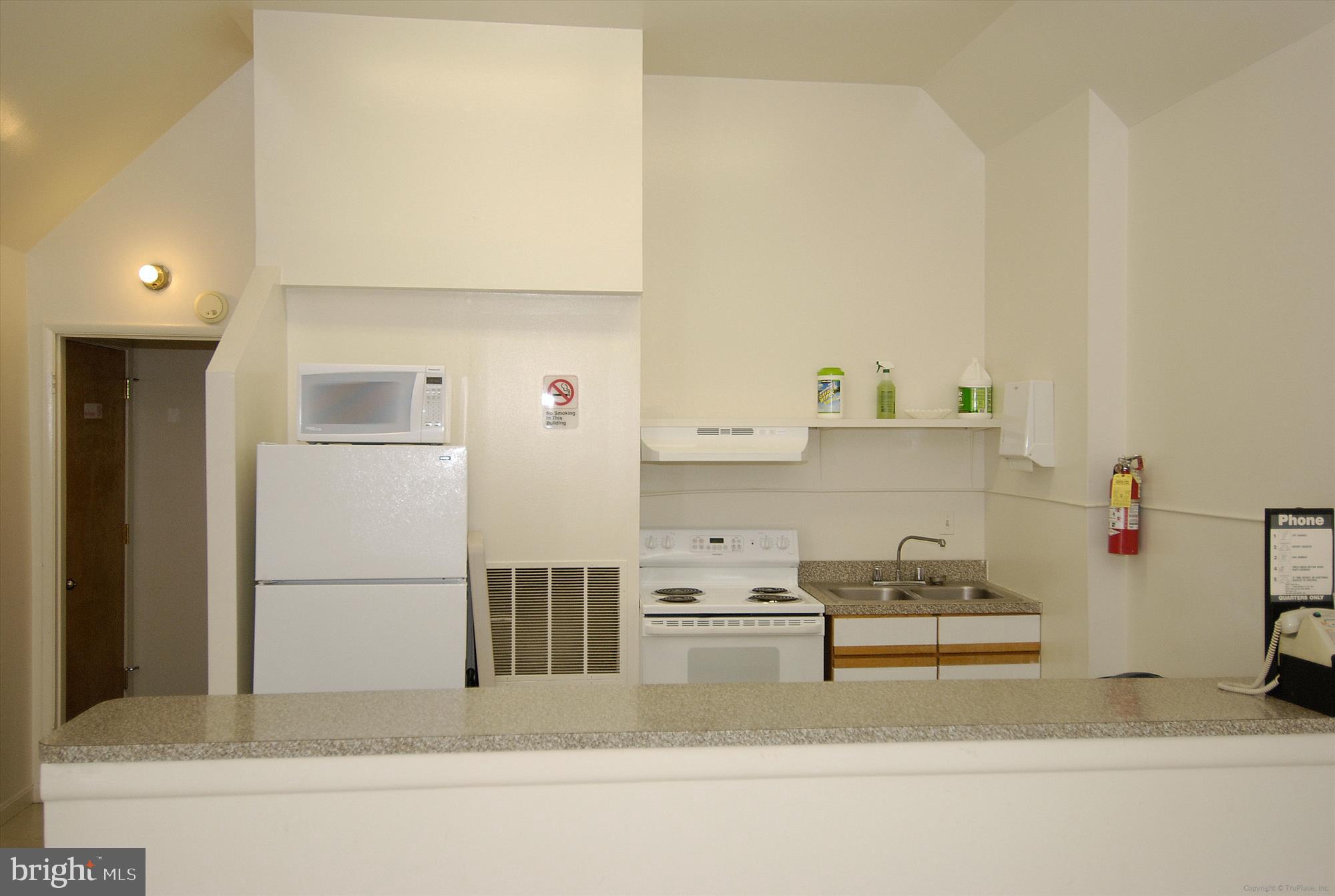 MAYFLOWER SQUARE - Residential Lease