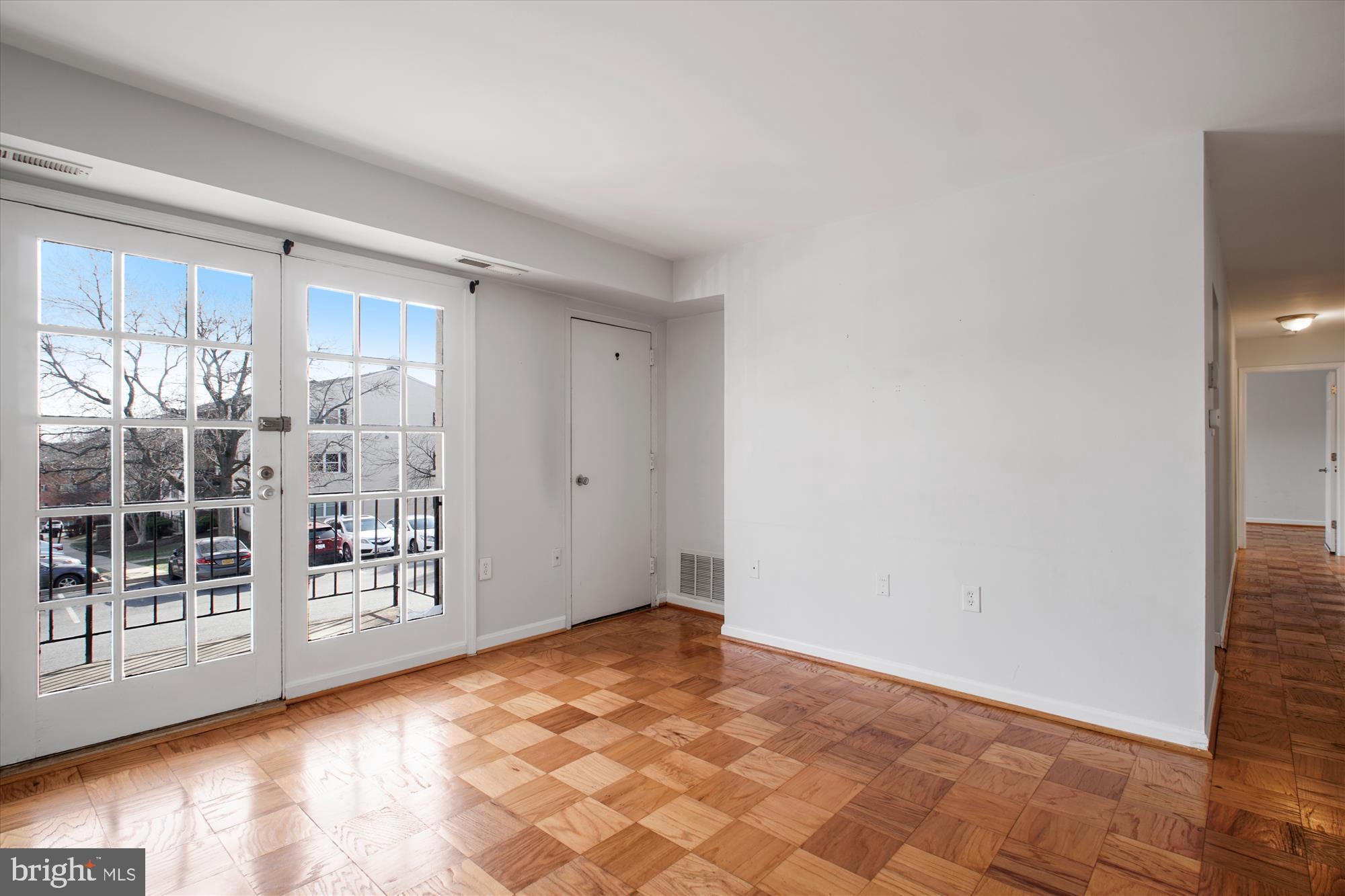 MAYFLOWER SQUARE - Residential Lease