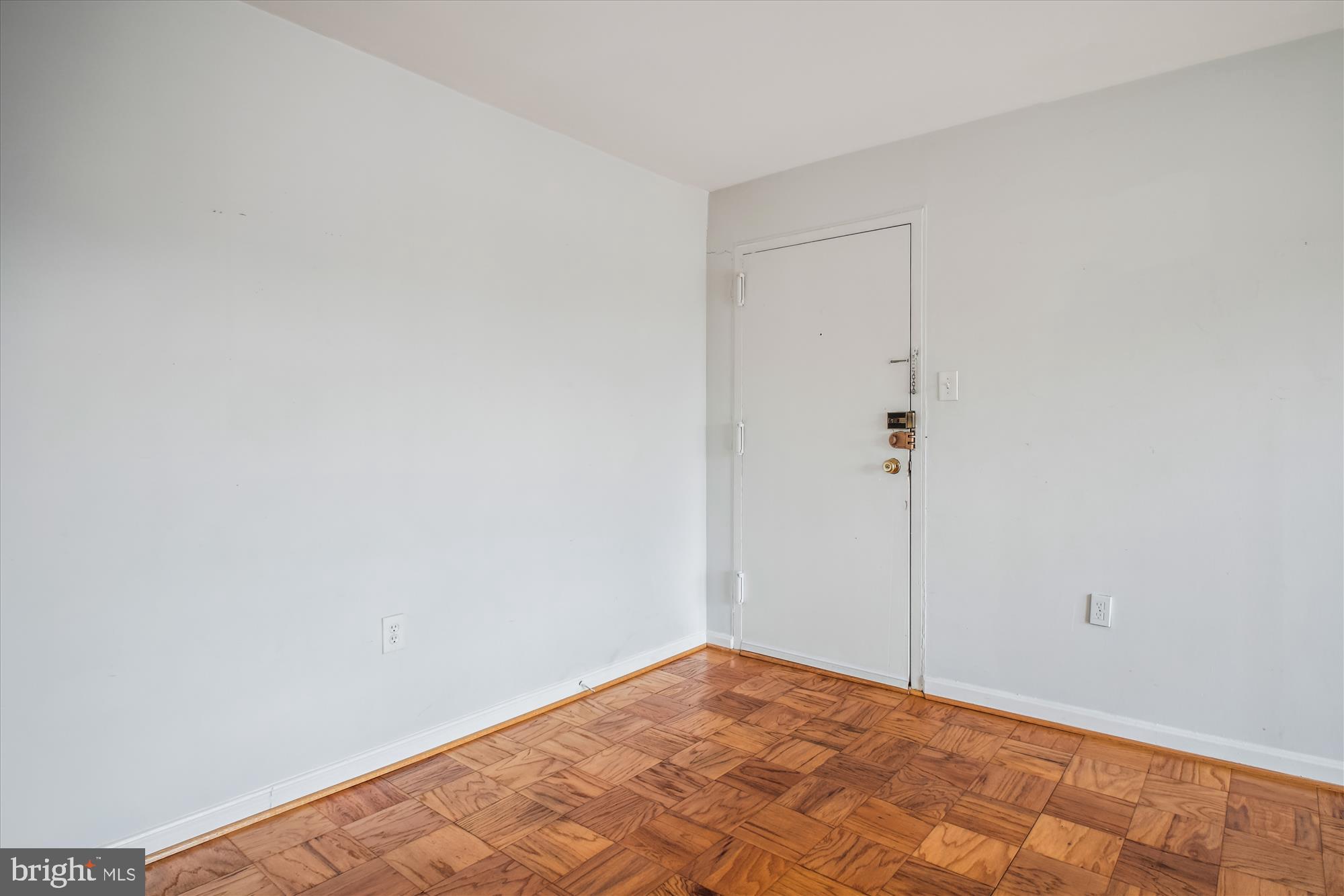 MAYFLOWER SQUARE - Residential Lease