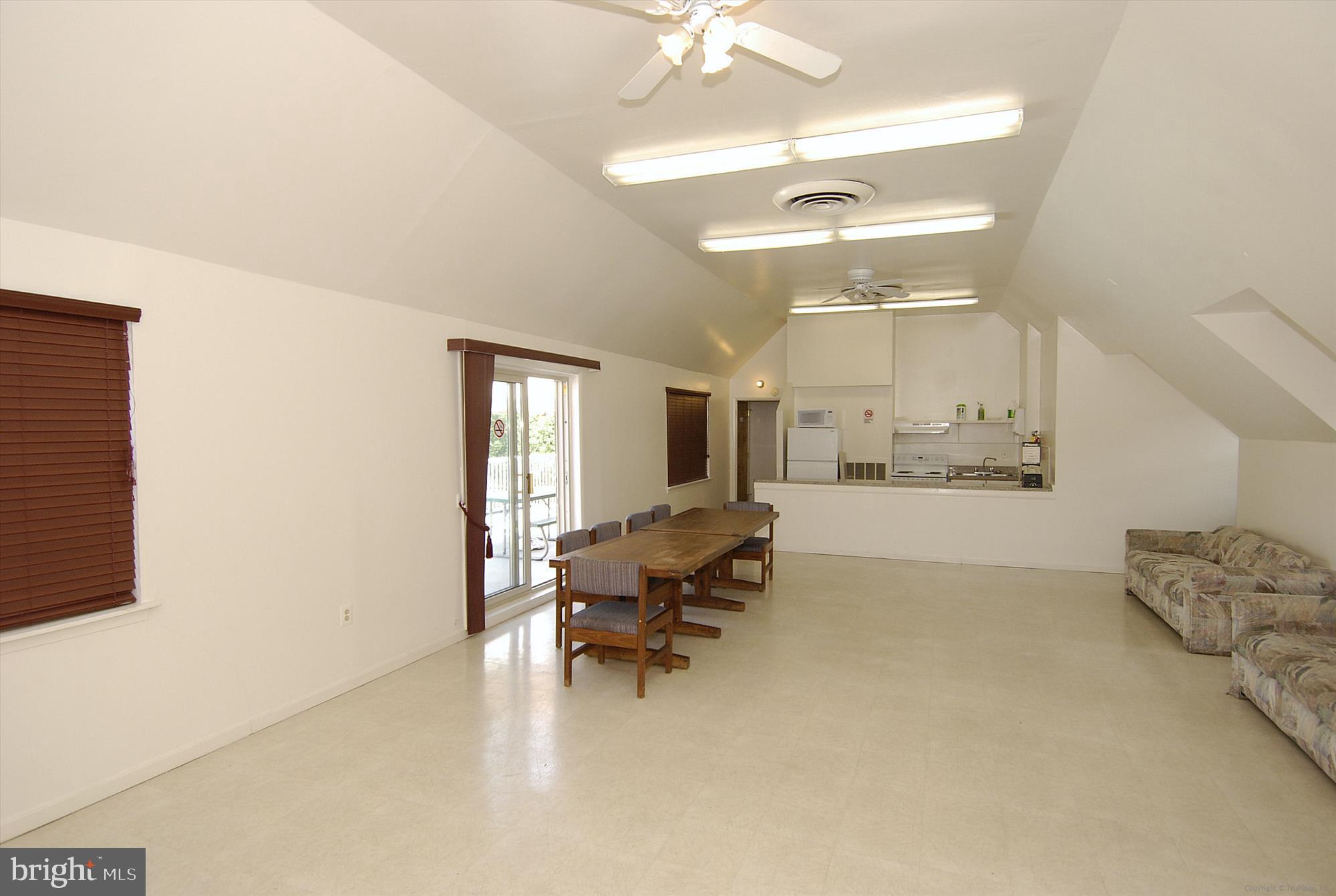 MAYFLOWER SQUARE - Residential Lease