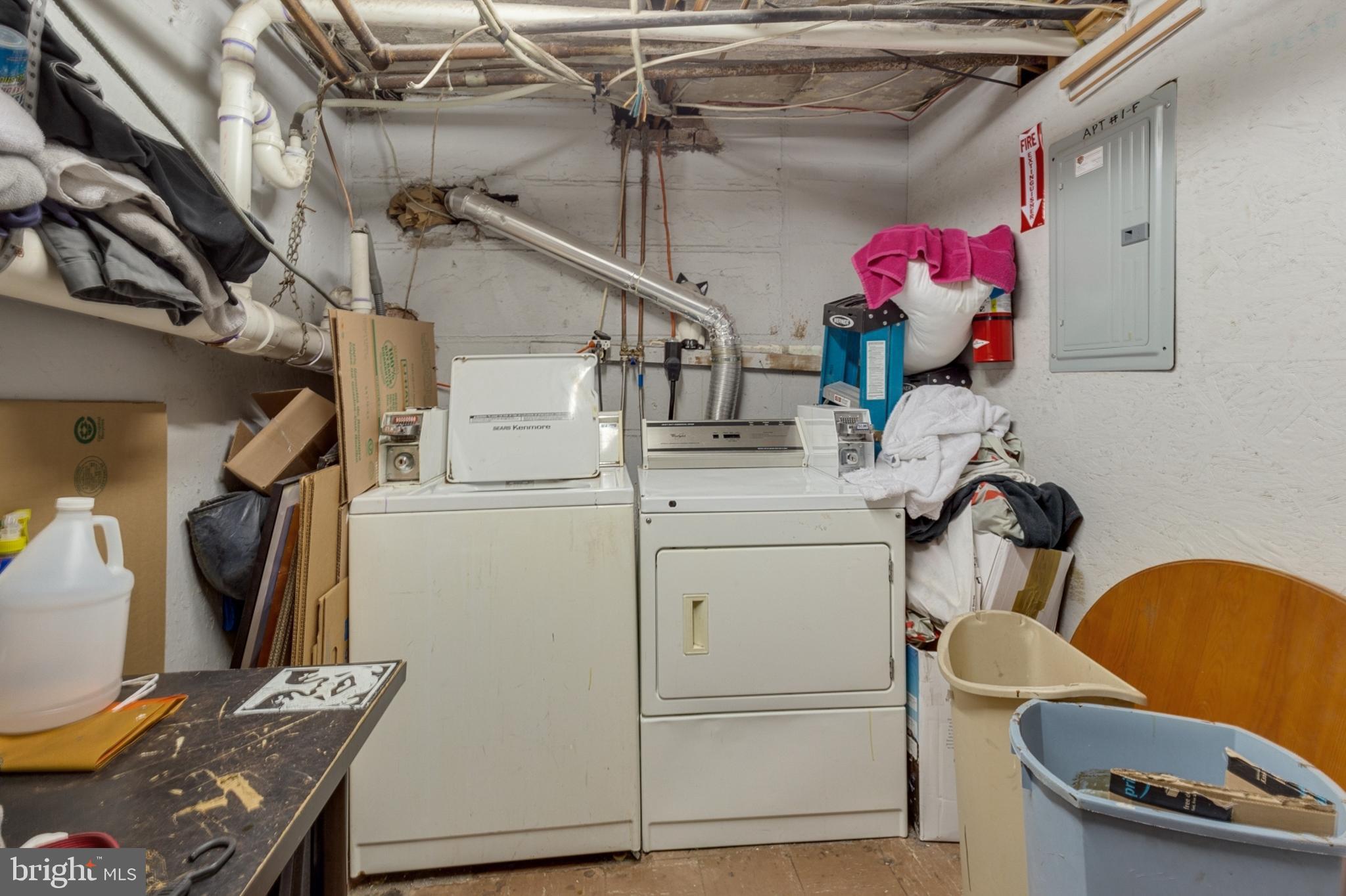 WASHINGTON SQ WEST - Residential Lease