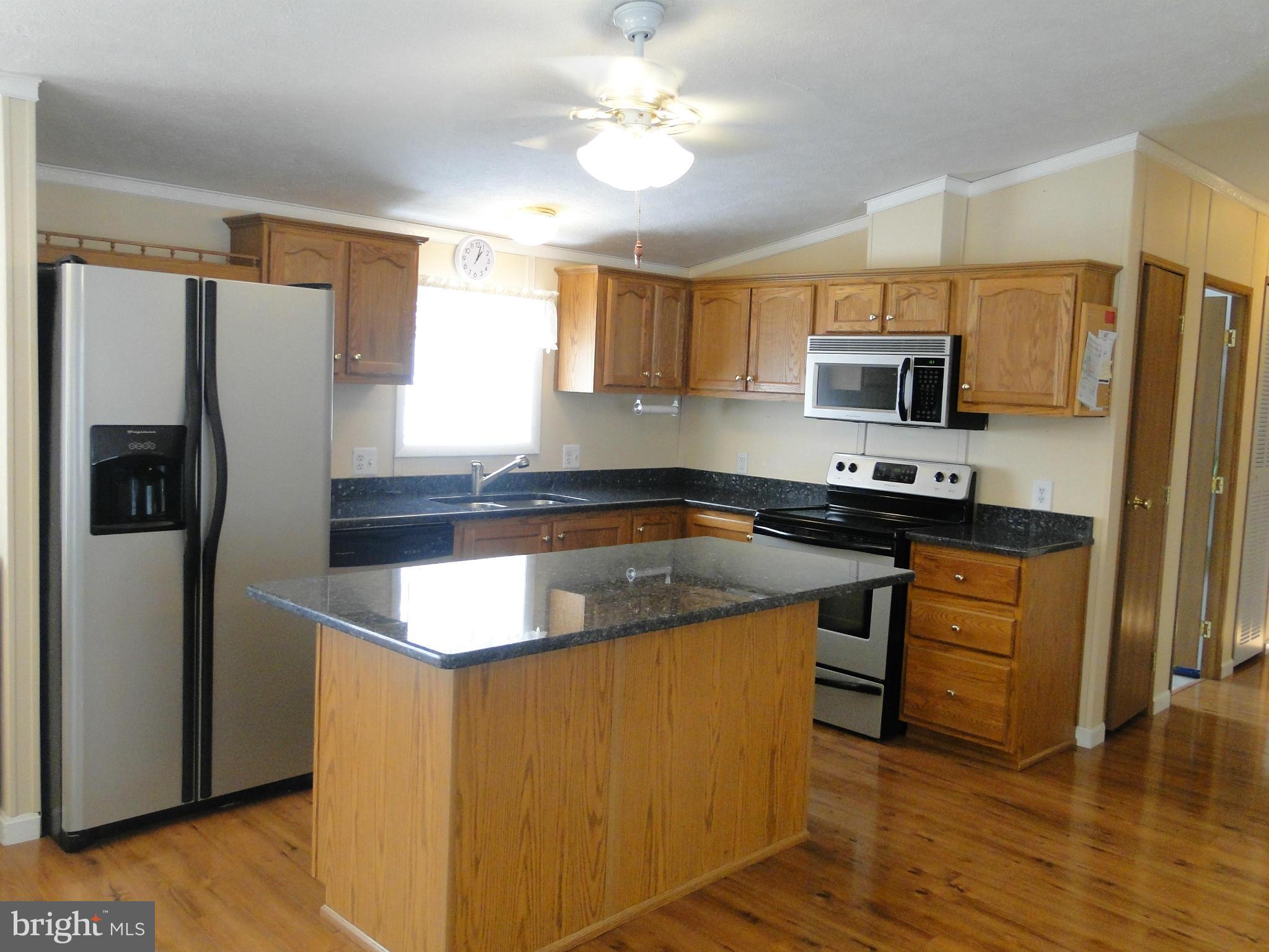 BOONES ESTATES - Residential