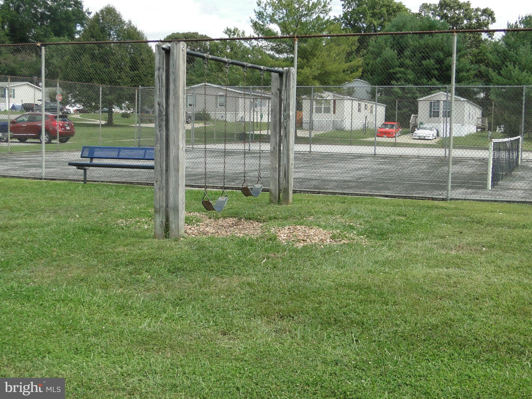 BOONES ESTATES - Residential